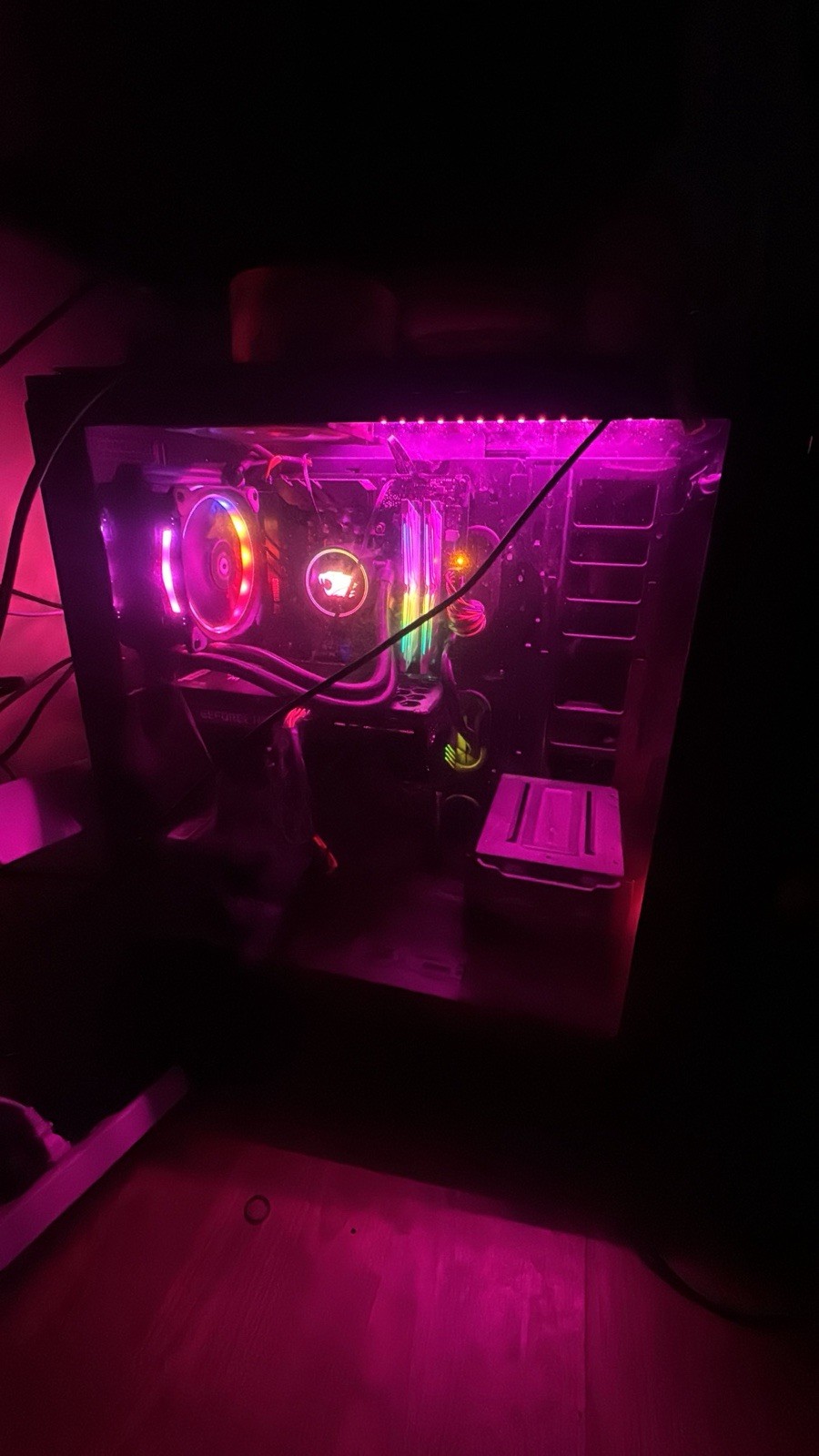 Gaming Pc For Sell Can Play Everything Looking To Build A New Build Right Now