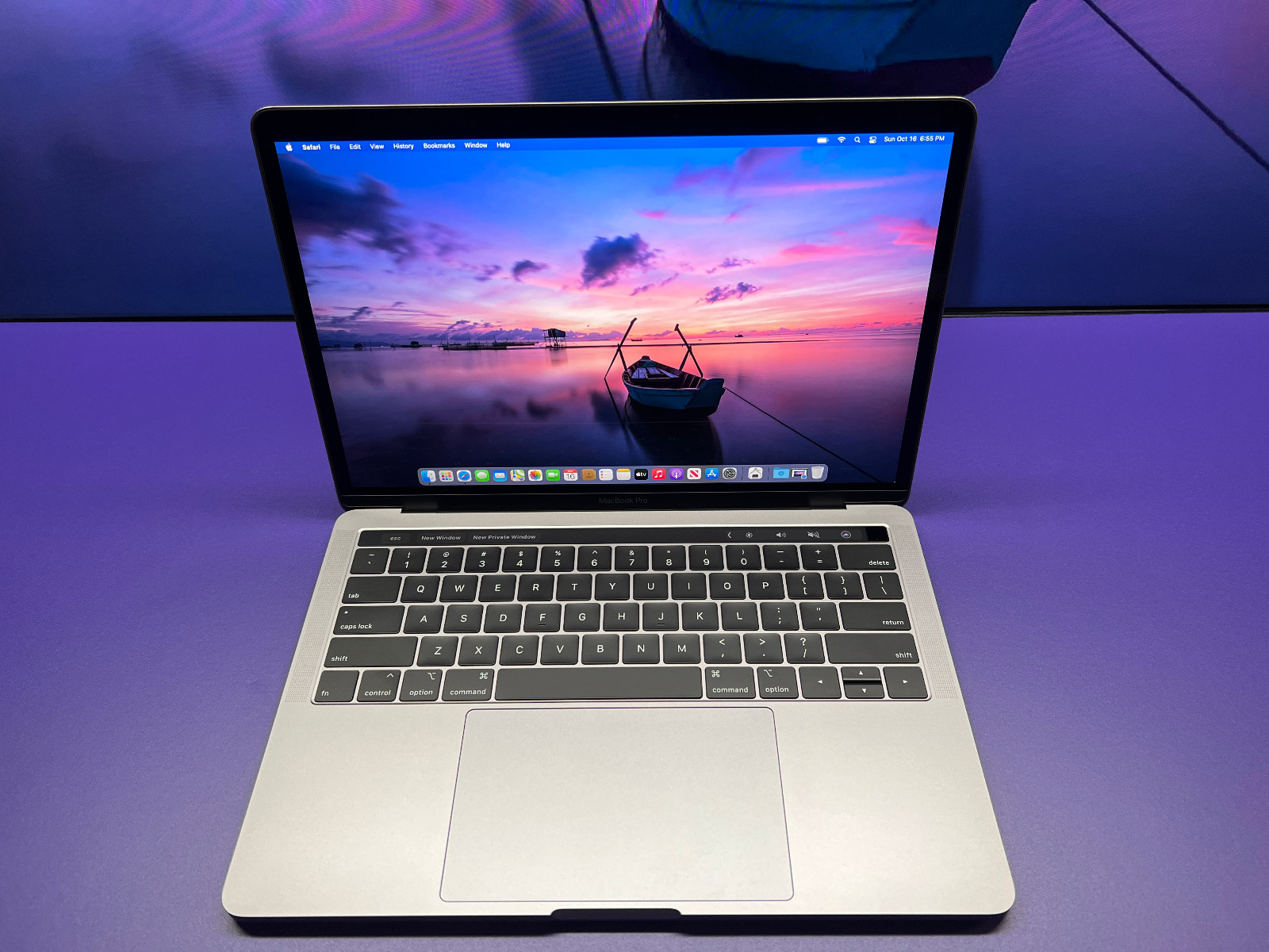 VENTURA 2020+ Apple MacBook Pro 13 TOUCH BAR M1 8GB RAM 512GB SSD - NEW BATTERY