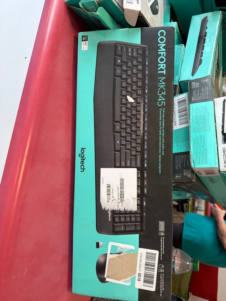 Logitech Comfort MK345 Wireless Keyboard and Mouse Combo