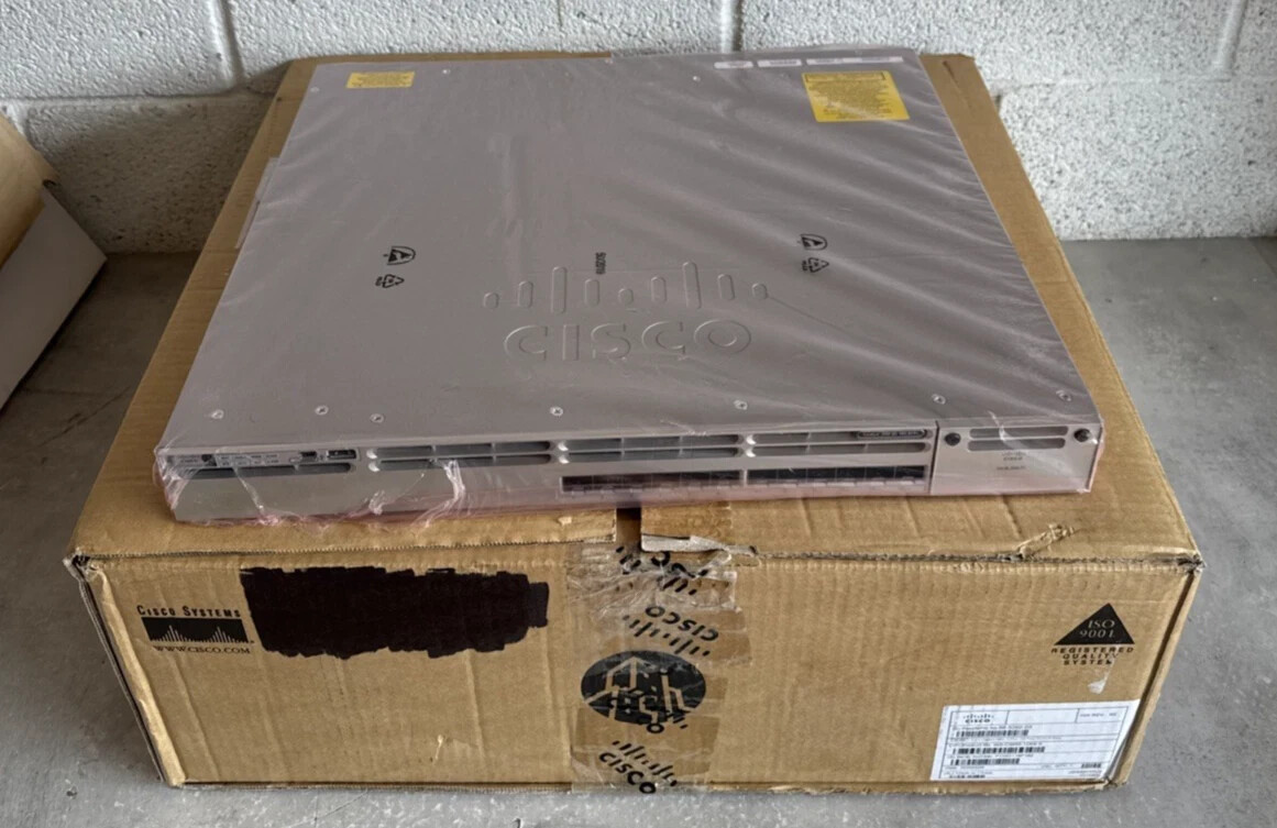 Cisco WS-C3850-12XS-S IP Base Switch 12 SFP+ Ethernet Ports OPEN BOX
