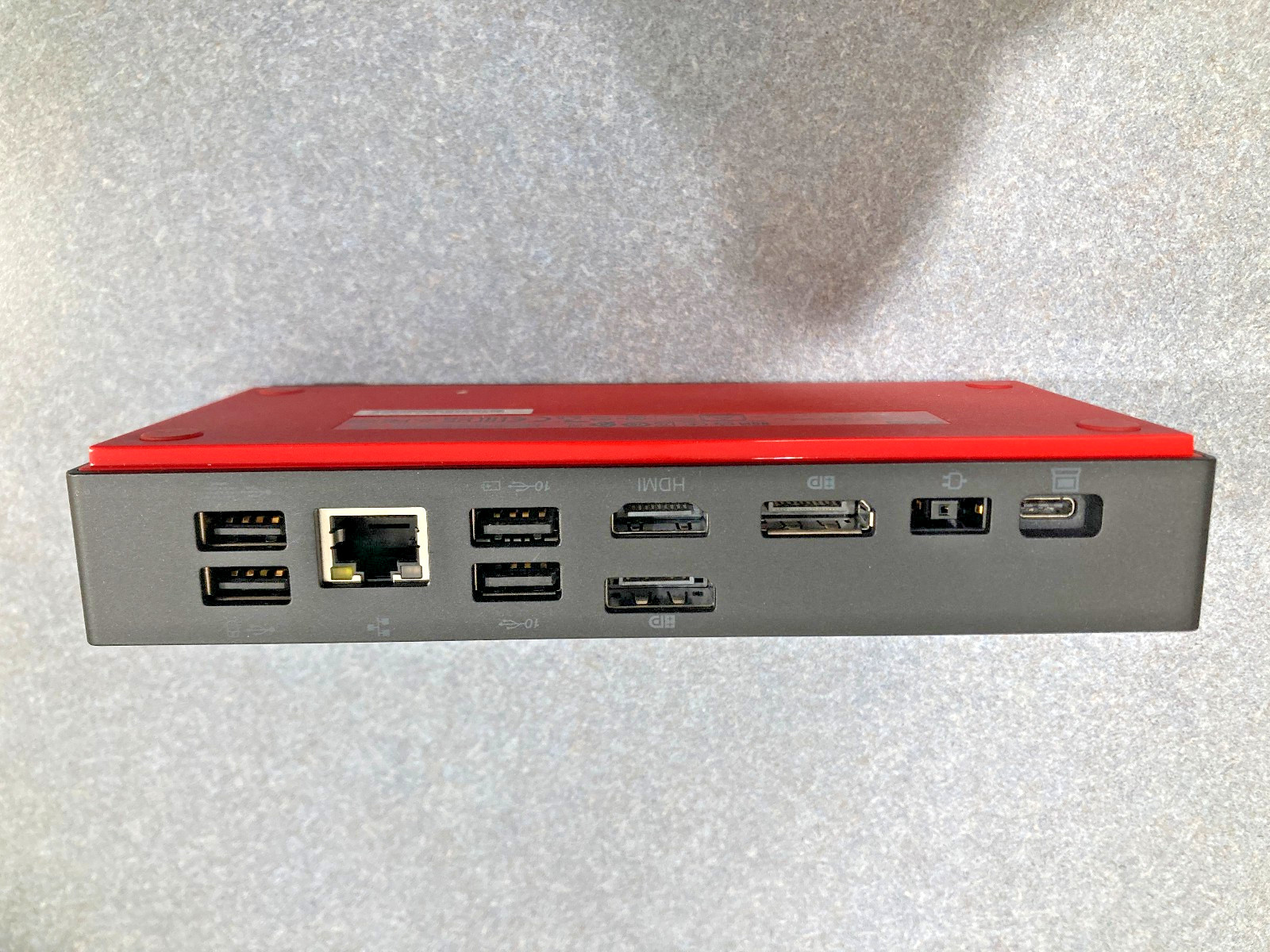 ONE (1) Lenovo ThinkPad Universal USB-C LDA-KP Docking Station W/ 90W Pwr Supply