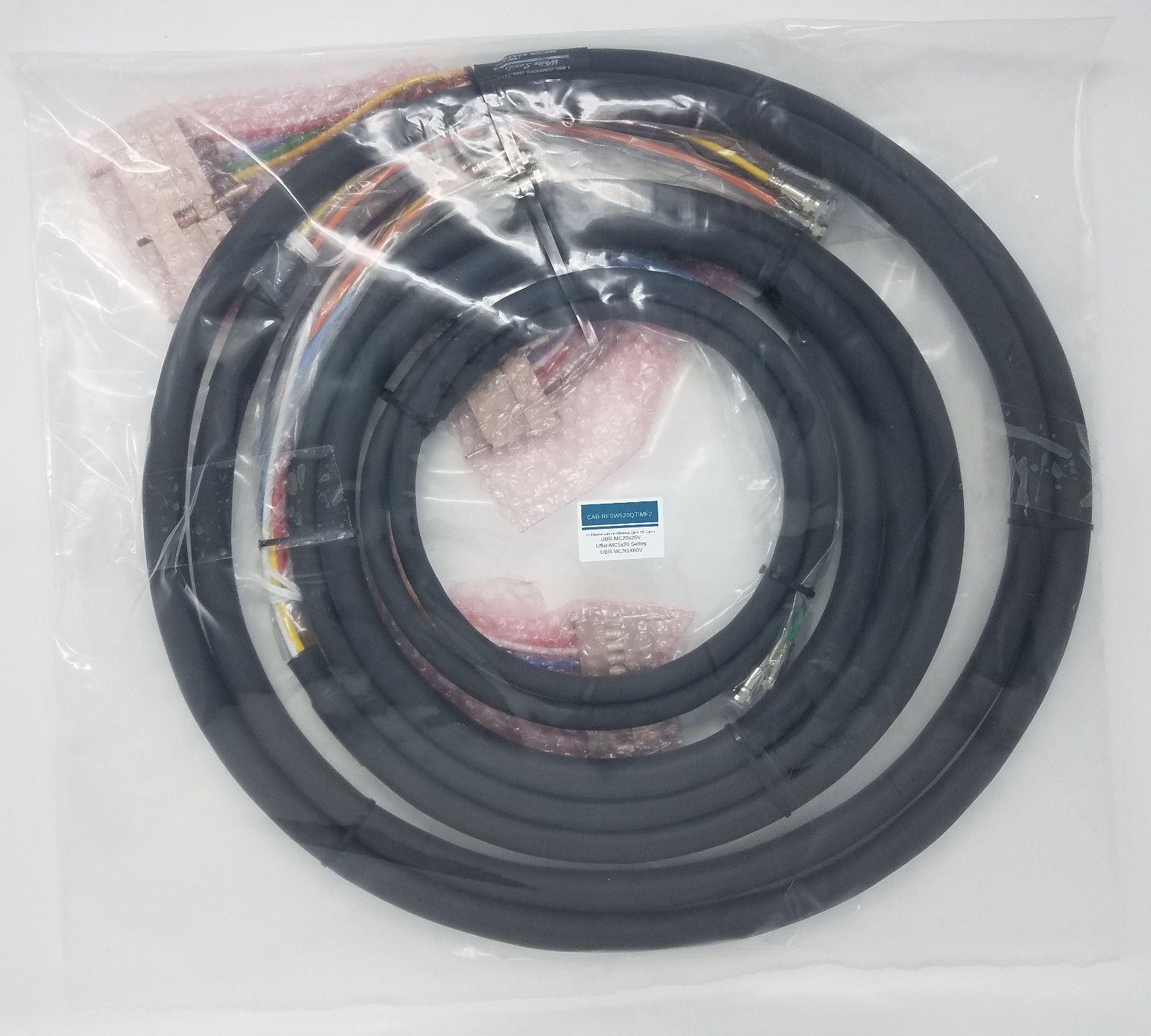 Cisco CAB-RFSW520QTIMF2 Cable Bundle for uBR-MC20X20V or uBR-MC5x20 UCH2 25F 3M