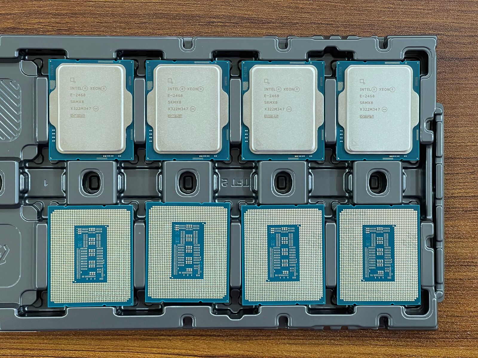 Intel Xeon E-2468 Server Processor 8 Core 16 Thread 2.60~ 5.2GHz 65W LGA1700 CPU