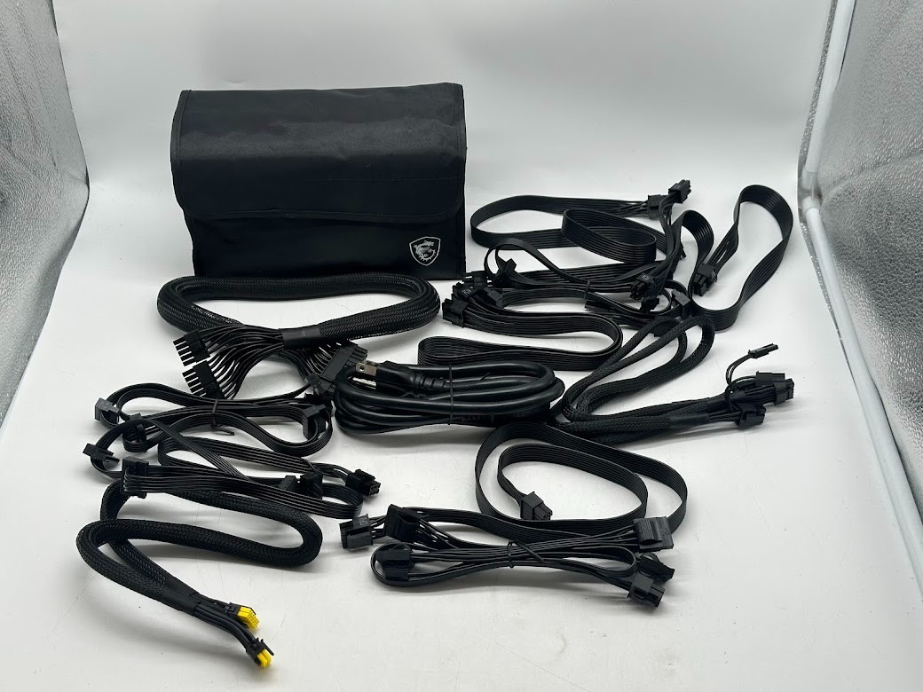 Set of cables for MSI MPG A1000G PCIE5 1000 Watt 80 Plus Gold ATX Power Supply