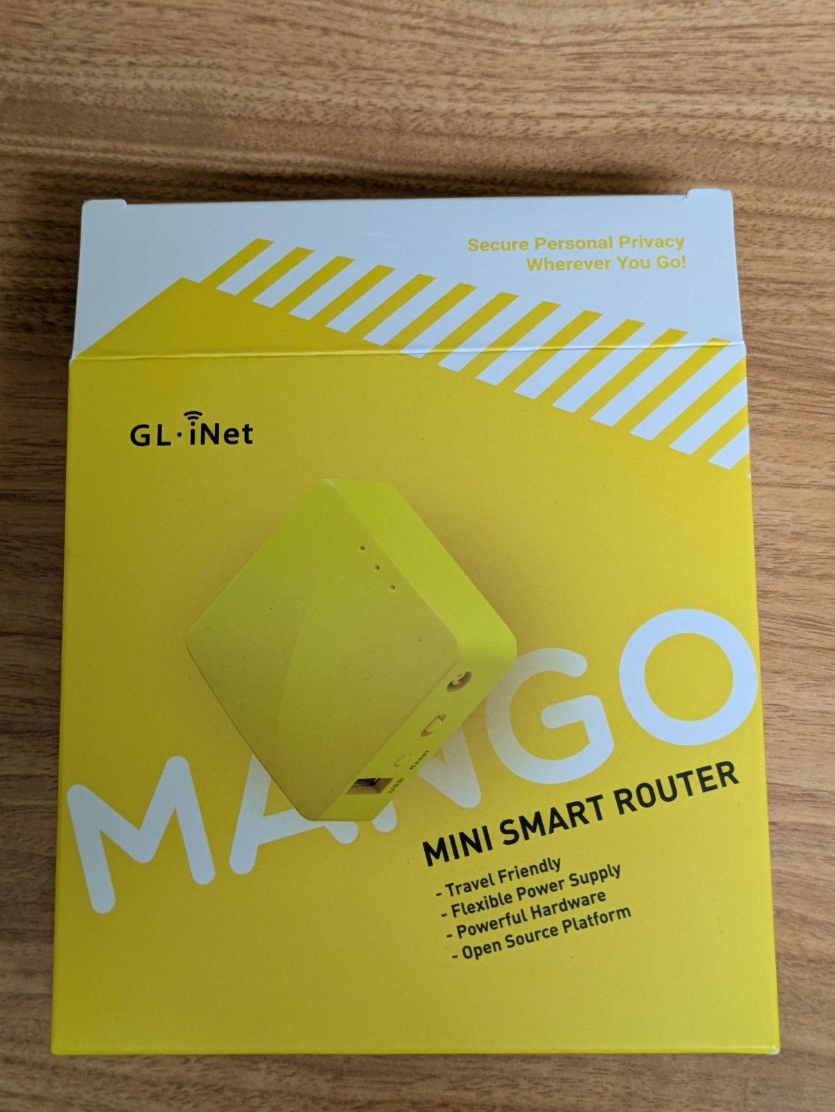GL.iNet GL-MT300N-V2 Mango Mini Travel Router 300Mbps WiFi VPN OpenVPN w/ Box