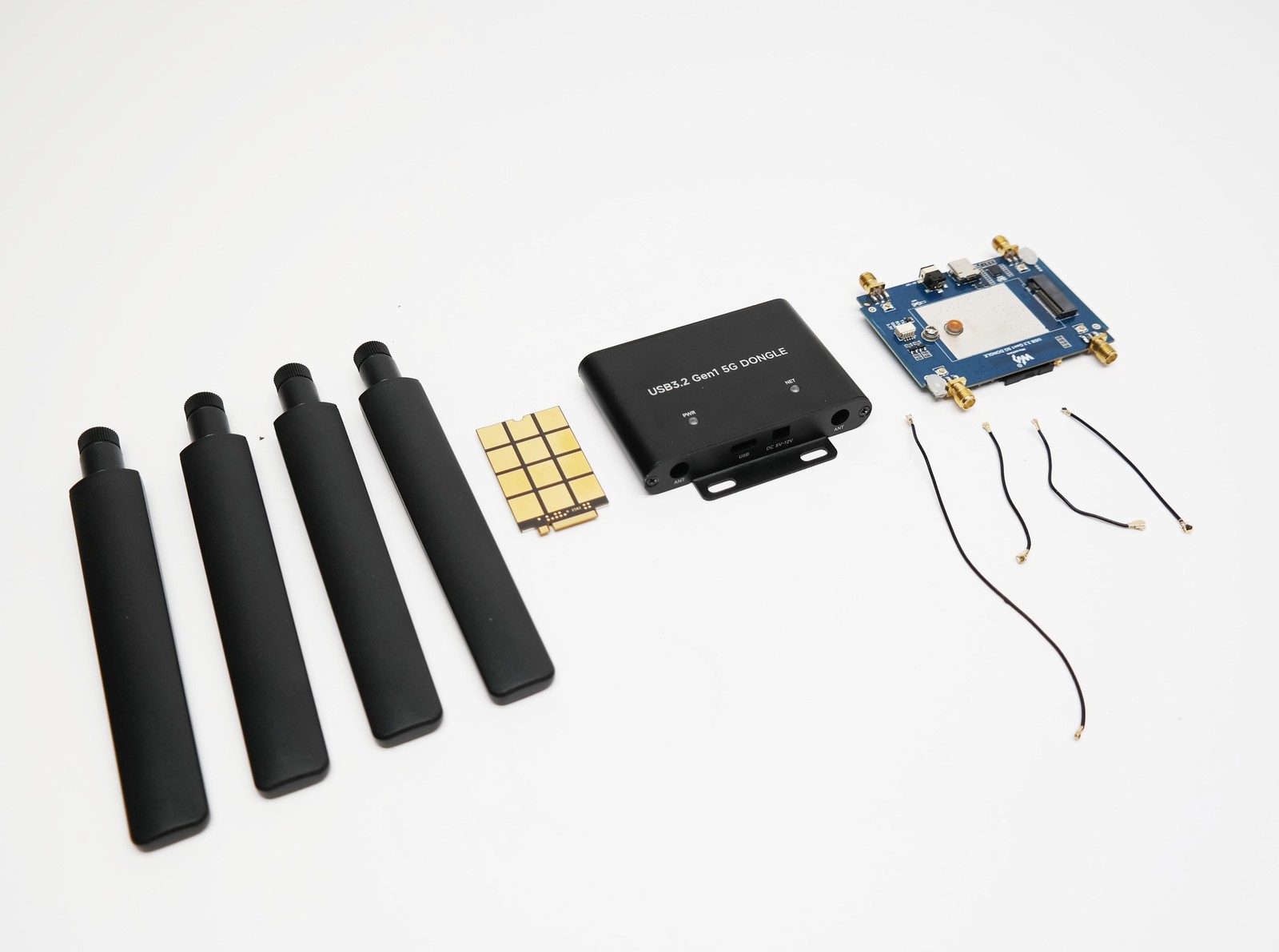 Waveshare 5G DONGLE Expansion Board USB 3.2 Port