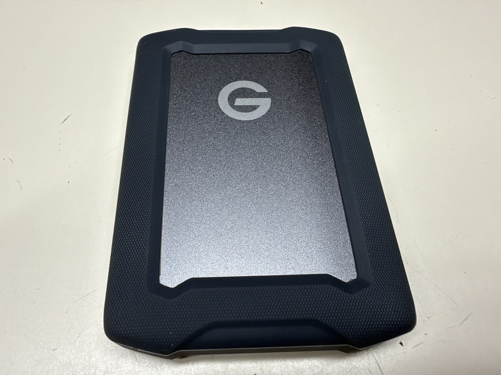 WD SANDISK PROFESSIONAL G-DRIVE ARMORATD 1TB EXTERNAL HARD DRIVE USB-C WORKING