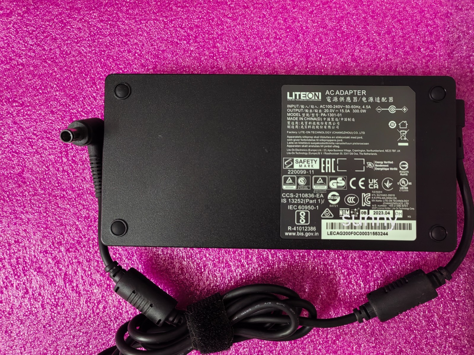 Original LITEON 20V 15A PA-1301-01 For Zero RTX4080 Gaming Laptop 300W Original