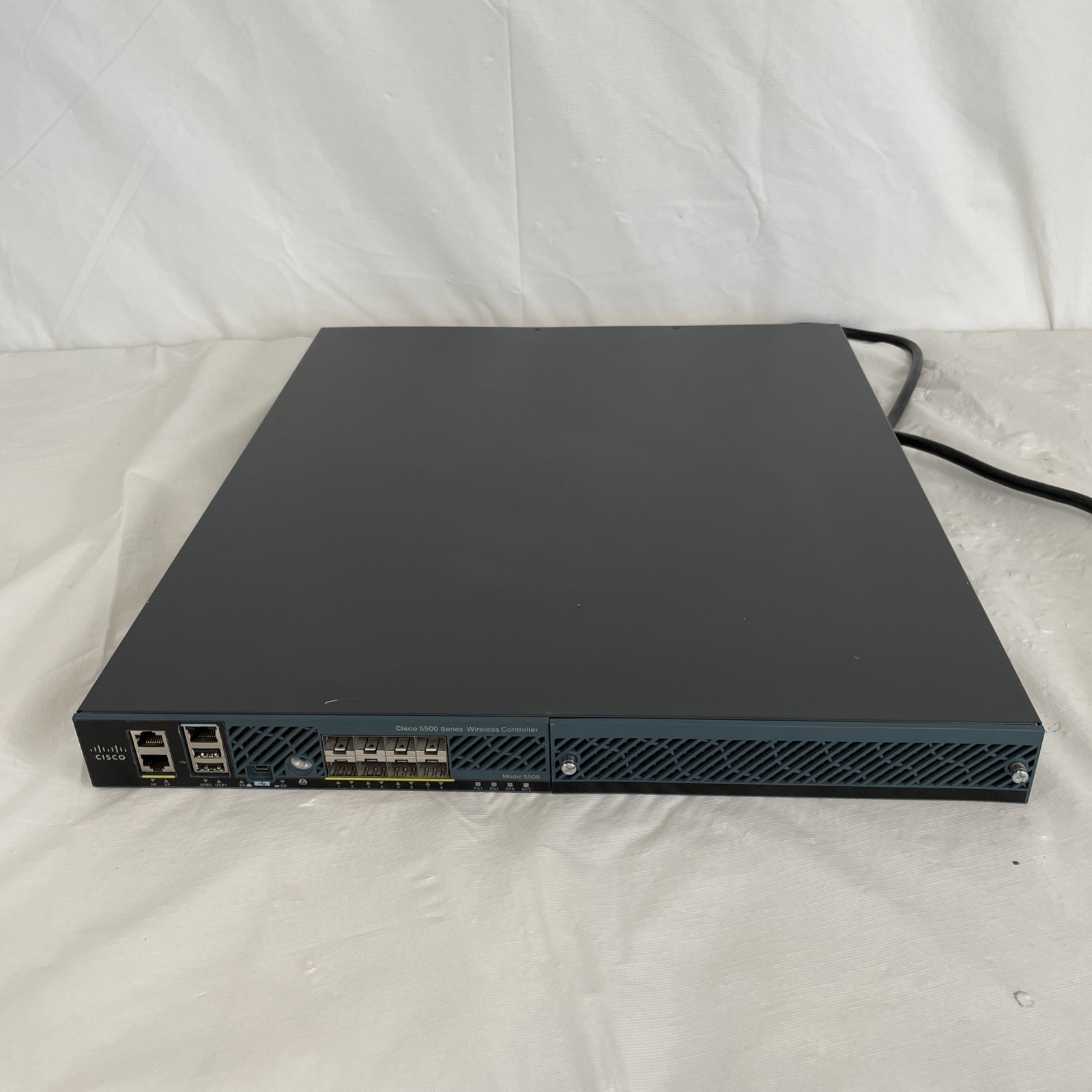 Cisco 5500 Series Wireless Controller AIR-CT5508-K9 Switch - *See Description