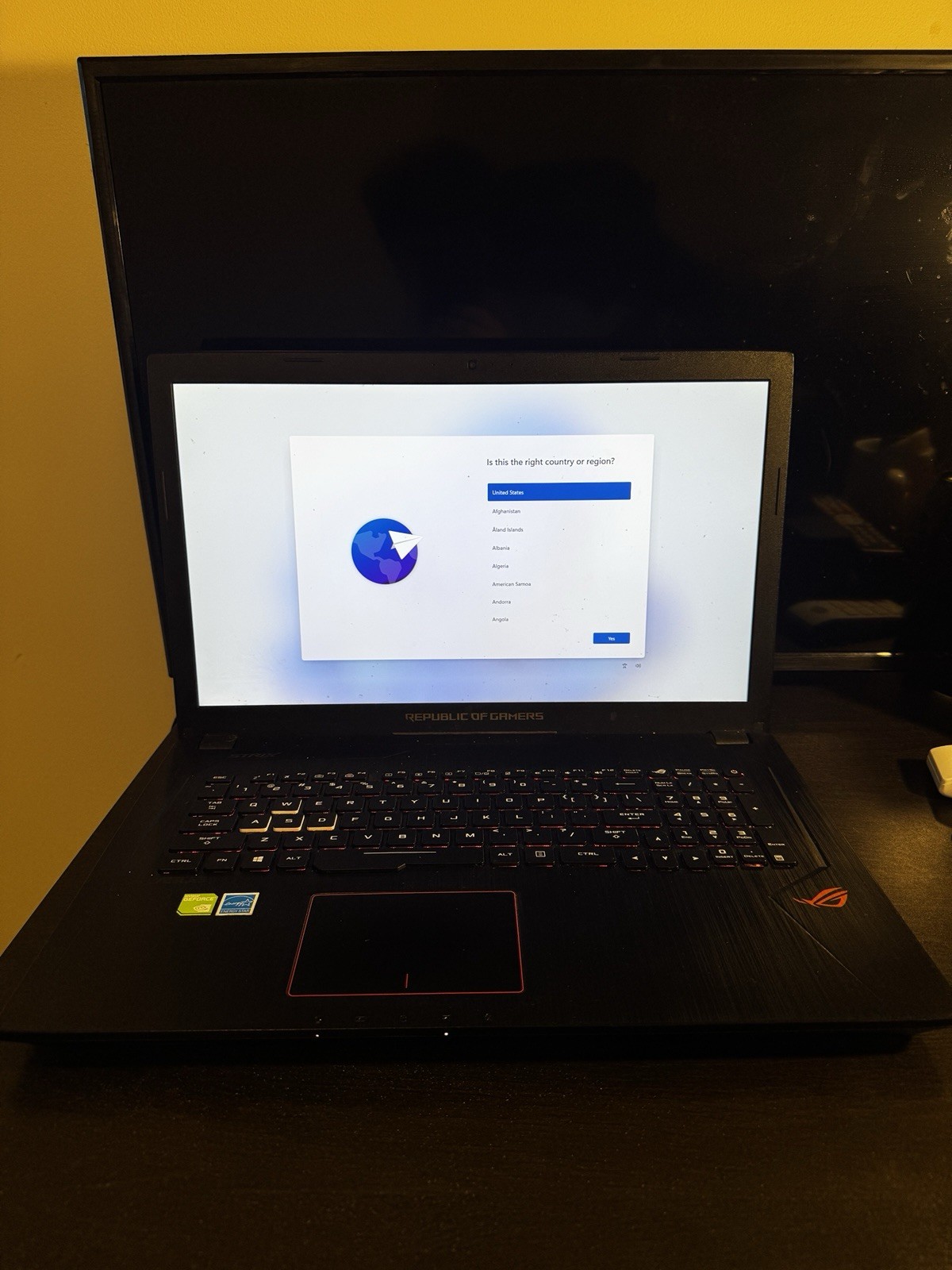 ASUS ROG Strix GL753VD 17.3in i7-7700HQ GTX 1050 16GB 1TB+256GB (used)
