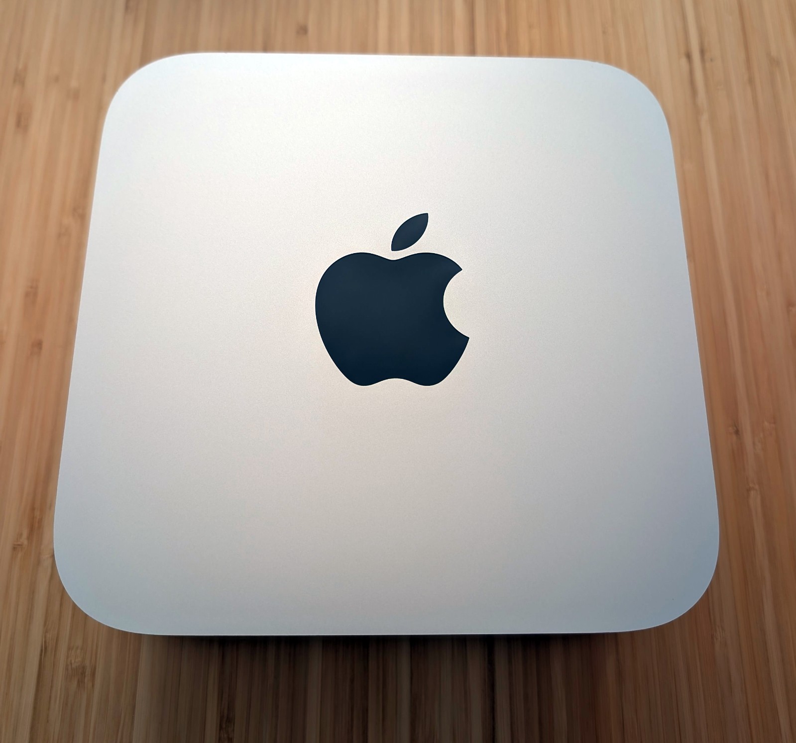 Apple Mac Studio / M2 Max / 64GB / 1TB  / 12 CPU  / 30 GPU / Desktop Computer