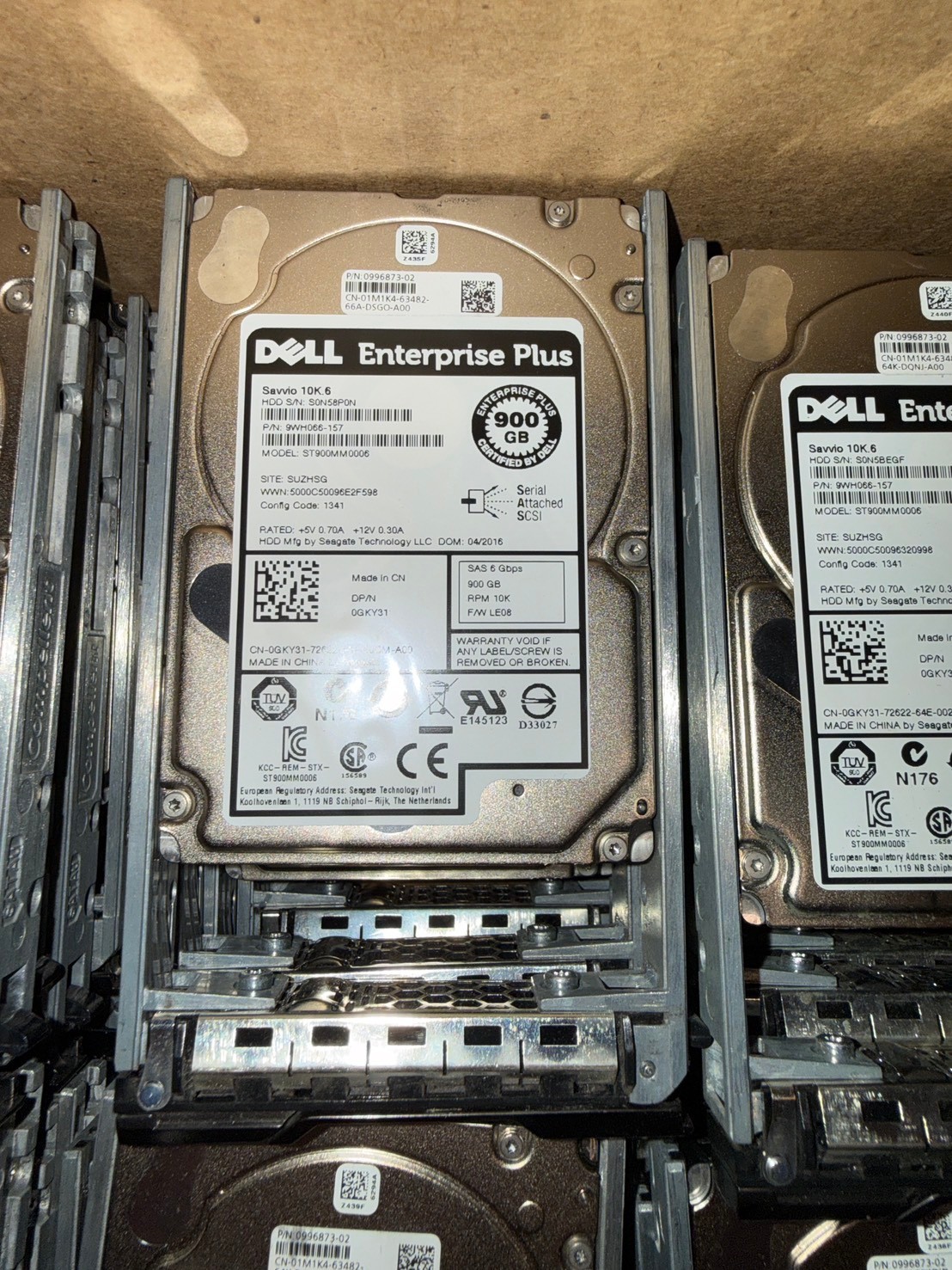 Seagate Dell 900GB 10K RPM 6Gb/s SAS 2.5" Hard Drive HDD ST900MM0006 0GKY31