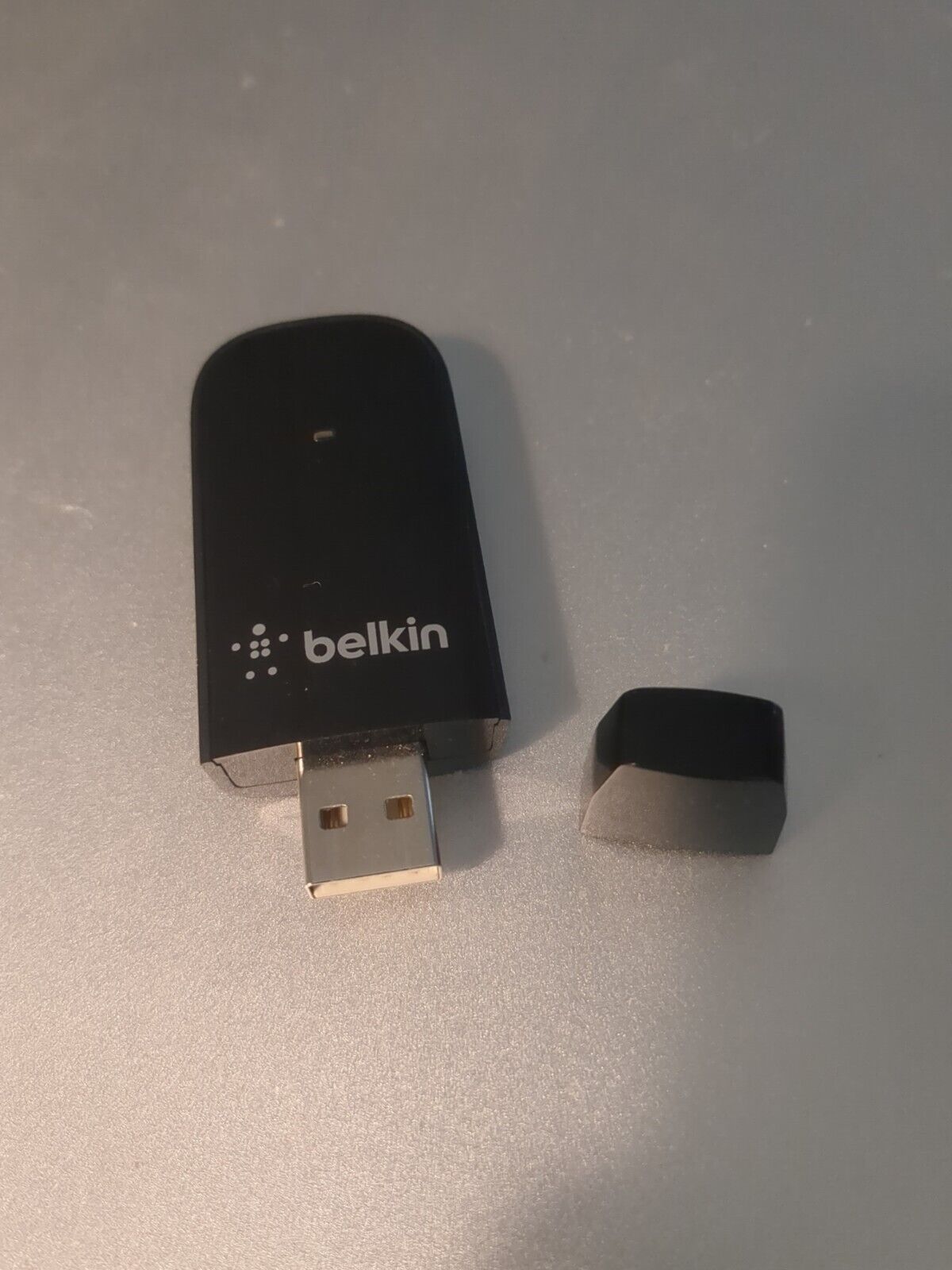 Belkin N300 High Performance Wireless 802.11b/g/n Wi-Fi USB Adapter works good