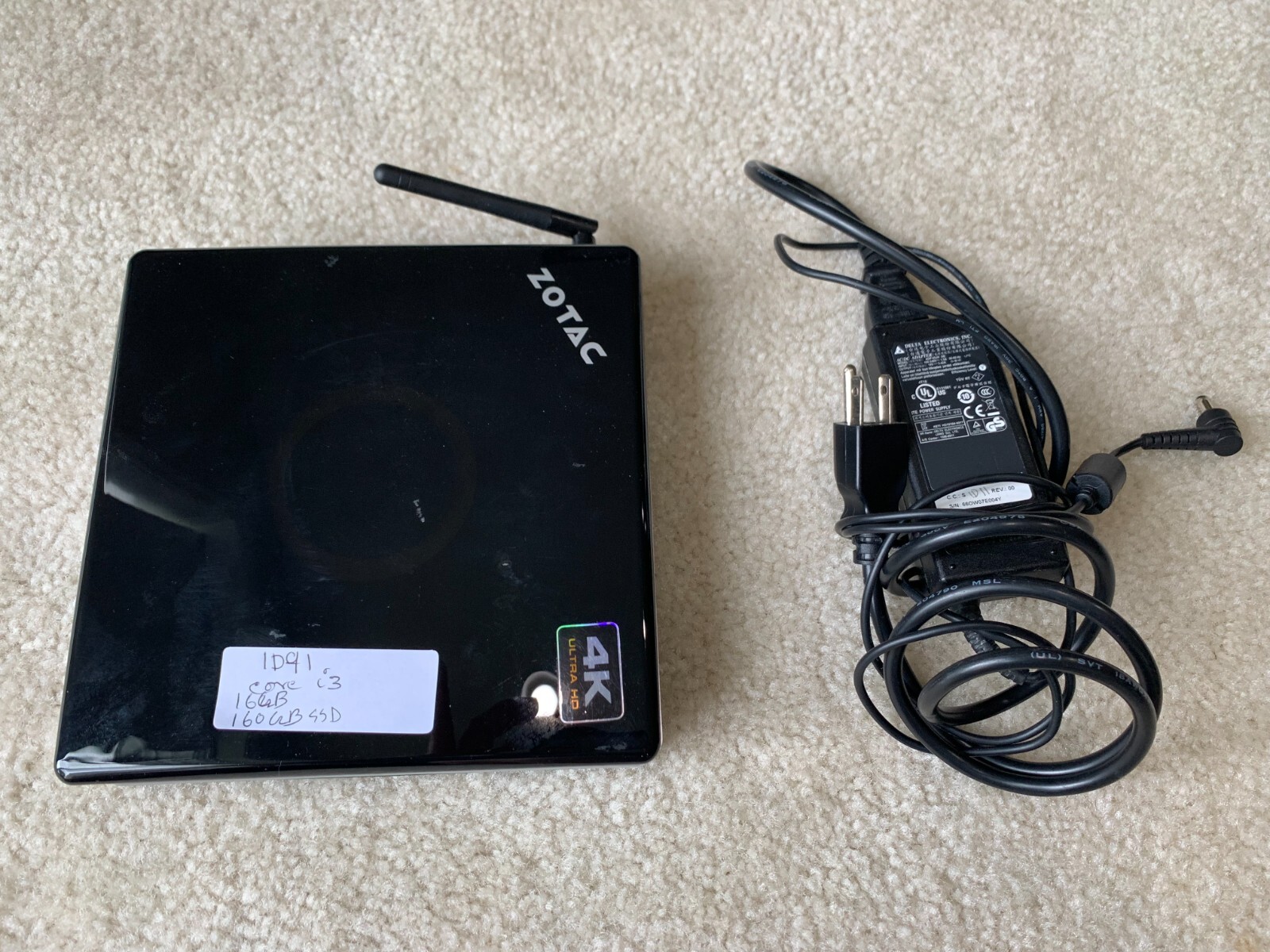 Zotac 4K-ID91 mini PC Intel Core i-3 8 GB RAM 64 GB SSD with Charger Superfast