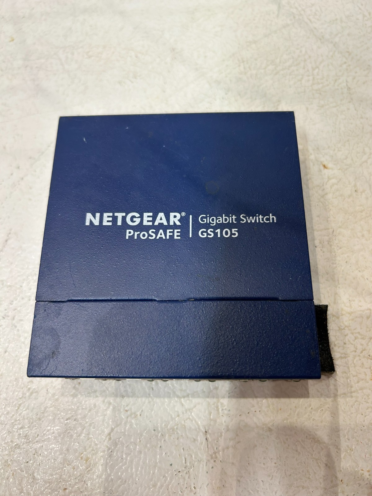 Netgear ProSAFE GS105 5-Port Gigabit Network Switch - Unit Only No Power Cord