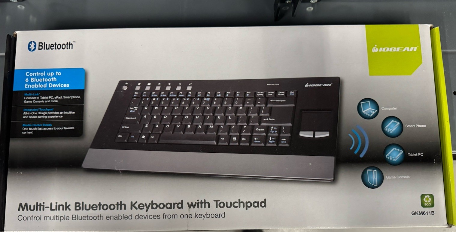 IOGEAR Multi-link Bluetooth Keyboard W/Touchpad#GKM611B
