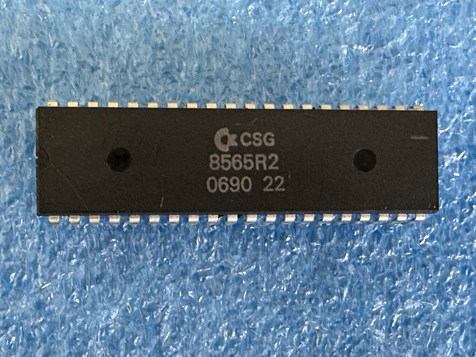 8565R2 Csg / Mos Video Chip Ic Vic, Commodore C64 #06 90
