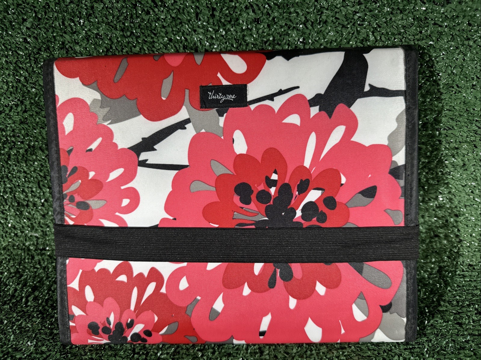 Thirty-One, Fold It Up Organizer- Bold Bloom Red Floral