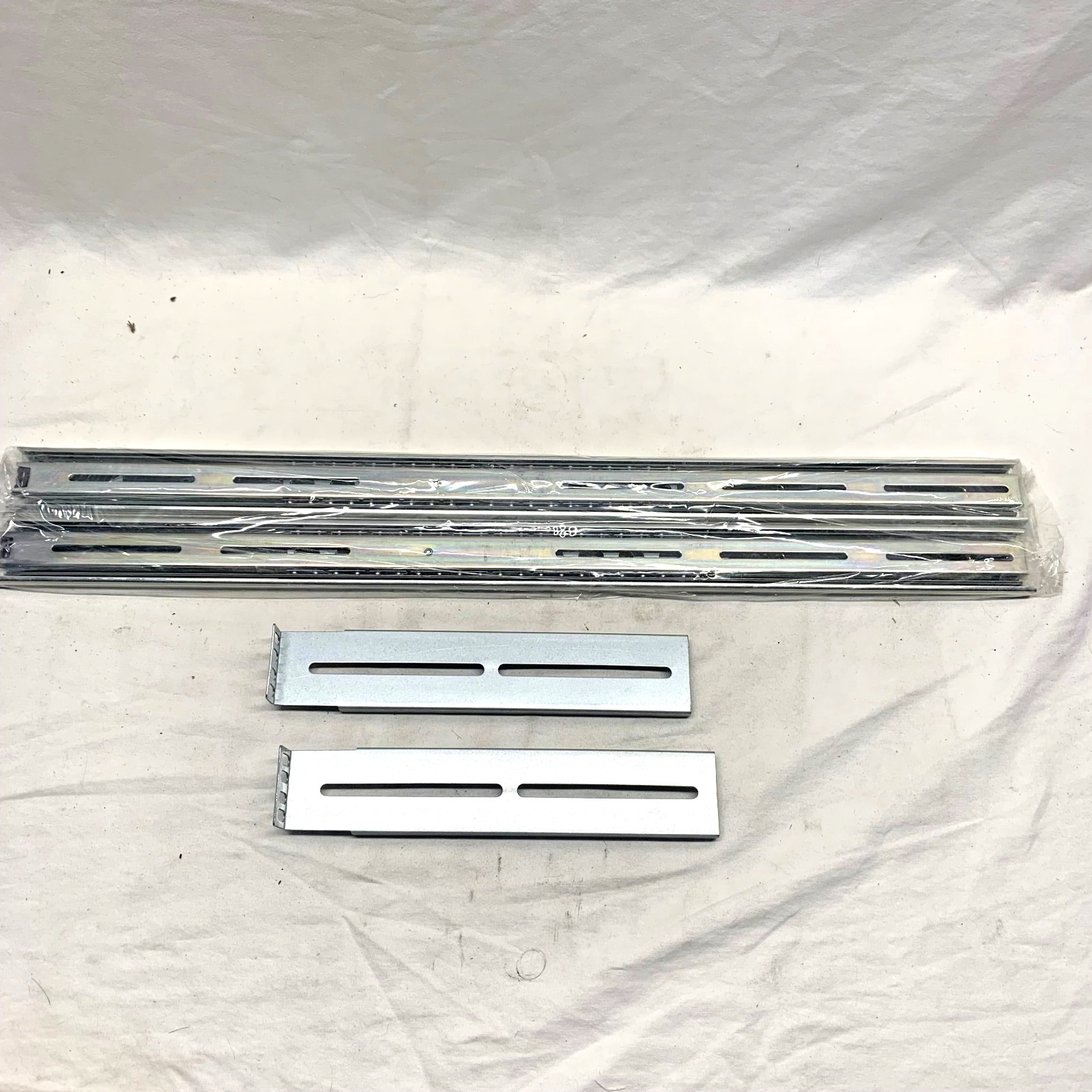 Rosewill RSV-R27LX -Section Ball-Bearing Sliding Rail Kit for Rackmount Chassis
