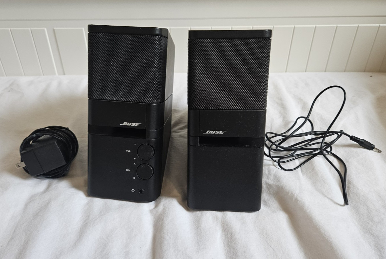 Bose MediaMate Computer Speakers Black OEM Power Supply Tested Vintage Computing