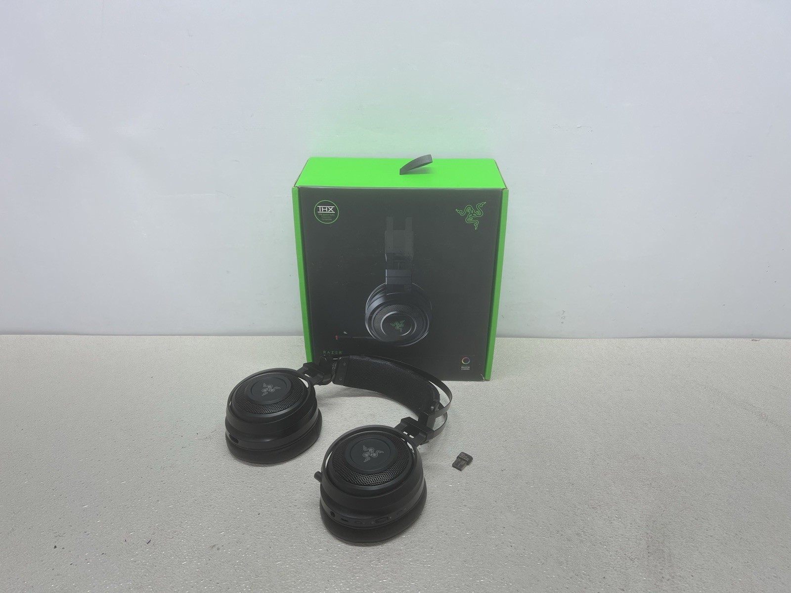 Razer Nari Essential Wireless 7.1 Sound Gaming Headset RC30-026801 - Black -