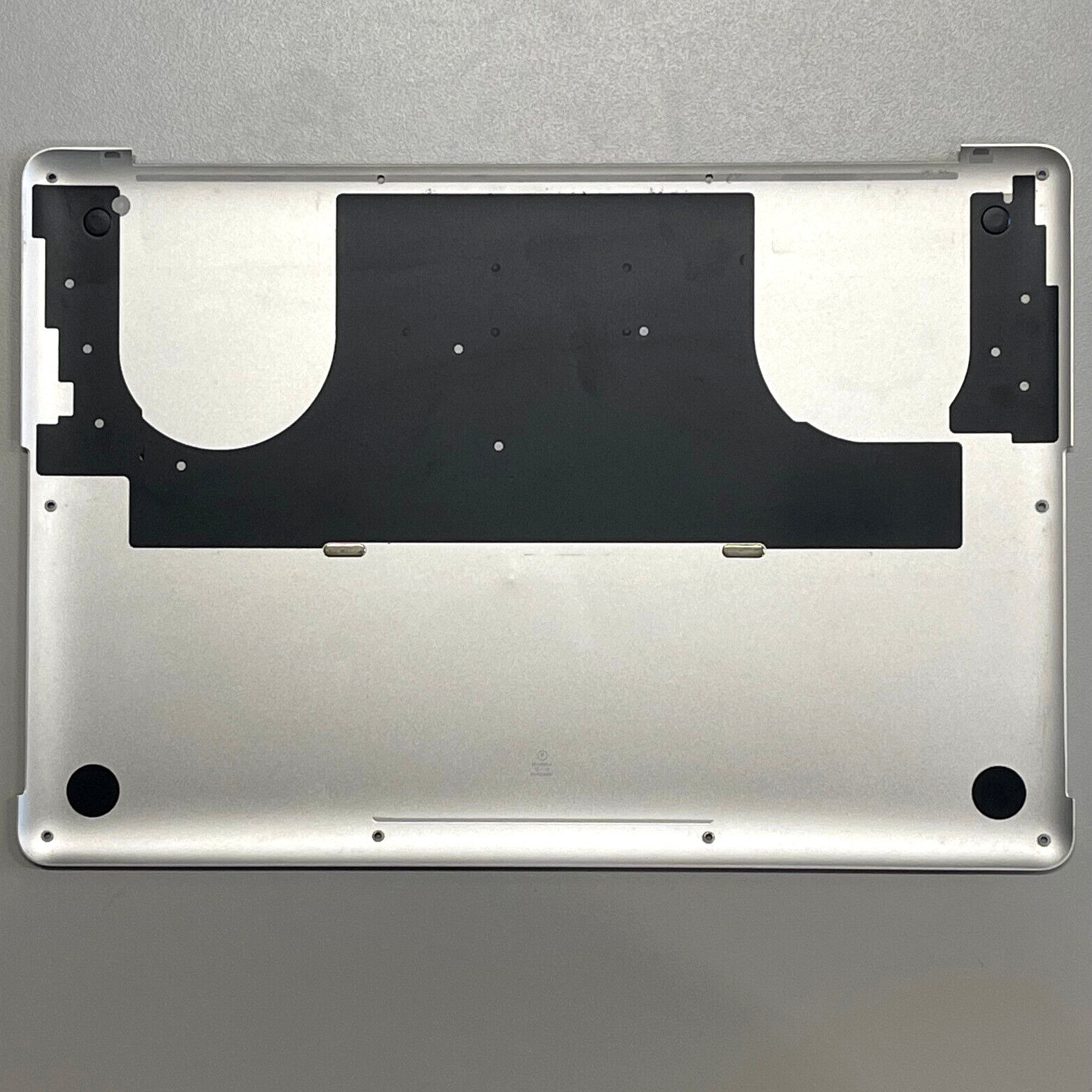 Genuine Apple Macbook Pro 15.4" 2012 2013 A1398 Bottom Case Silver 923-0090