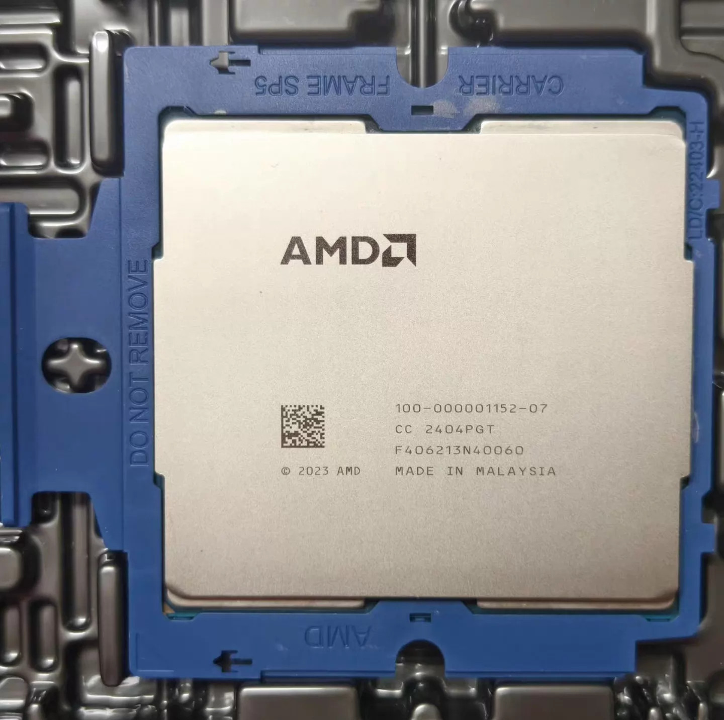 2pcs AMD EPYC 9845 ES 160 CORES 320 threads 1.8GHZ 320MB 1152-07 CPU
