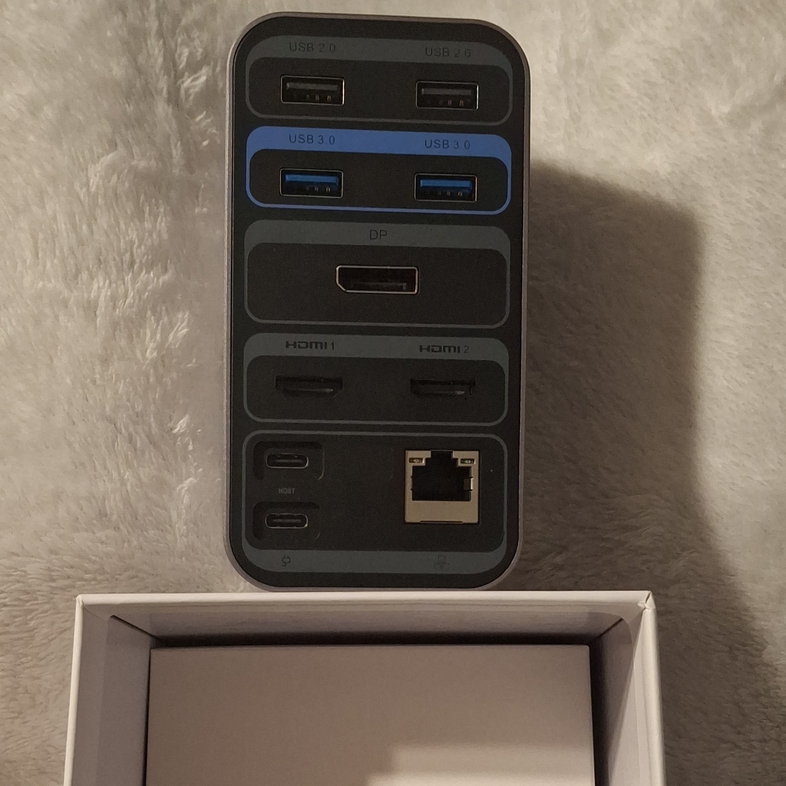 TOBENONE UDS018 USB-C Docking Station Dual HDMI/DP Ethernet RJ-45 USB 3.0