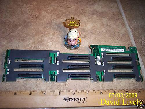 Dell DY037 Backplane Board 1X8 Poweredge 2950 PE2950 CN-0DY037
