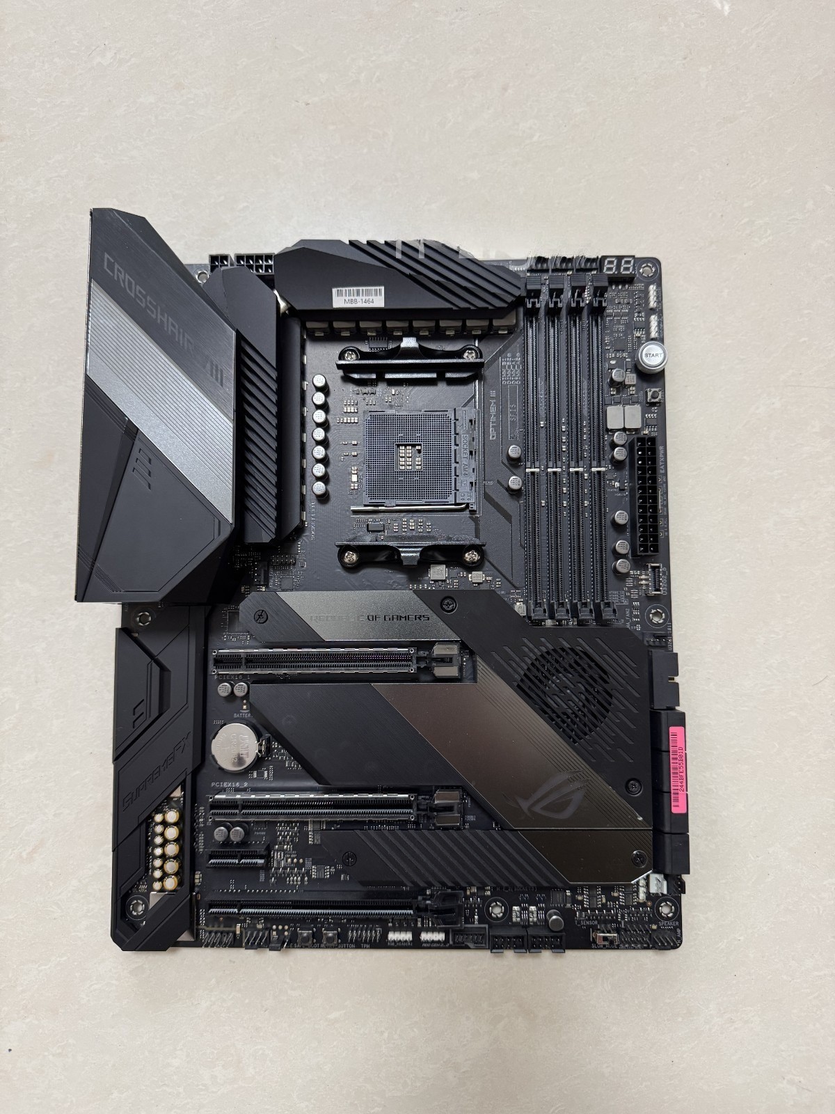 ASUS ROG X570 Crosshair VIII Hero AMD AM4 ATX Motherboard