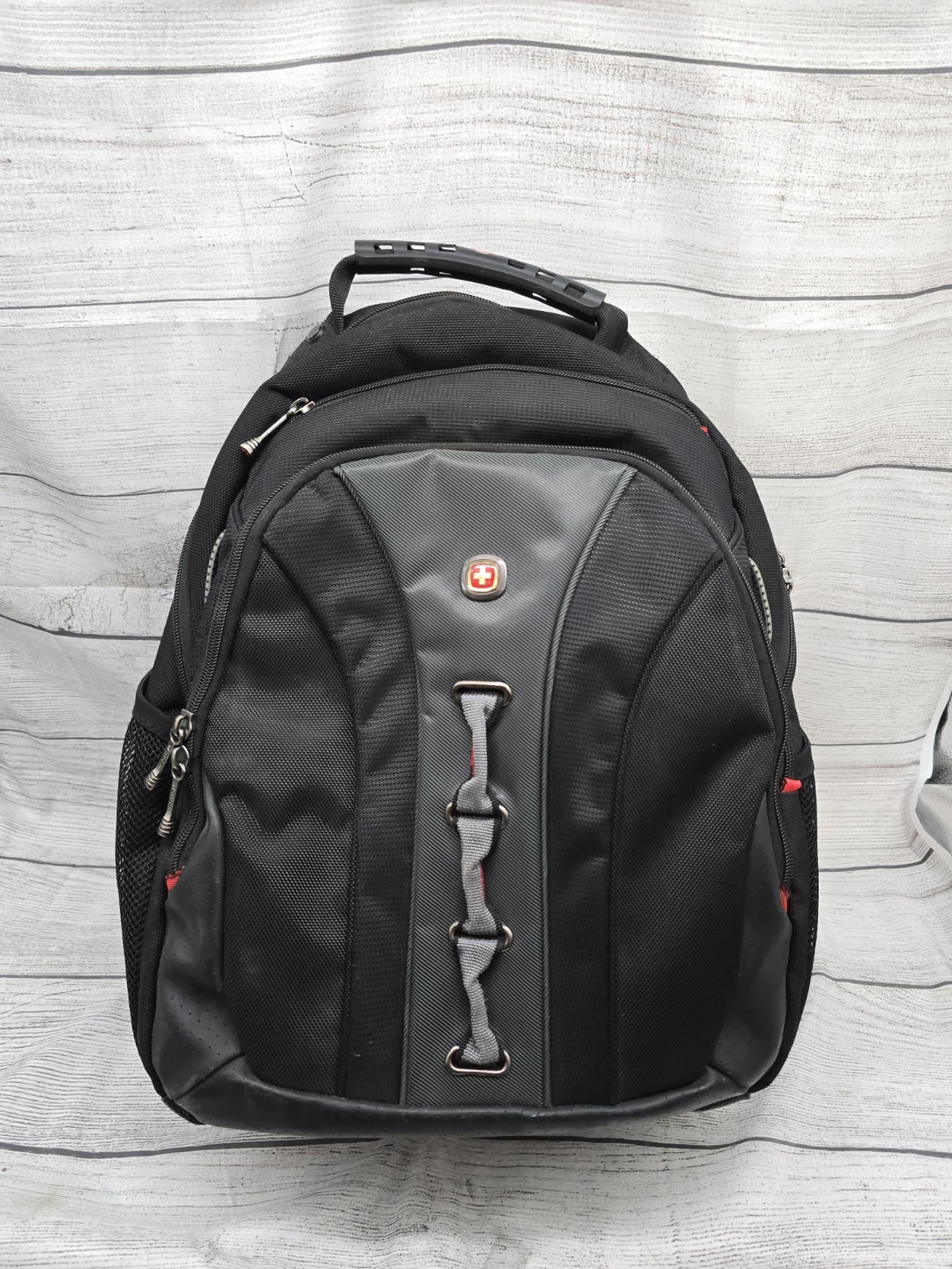 WENGER SWISS GEAR LEGACY 16" LAPTOP BACKPACK BACKPACKS. MPN 600631.