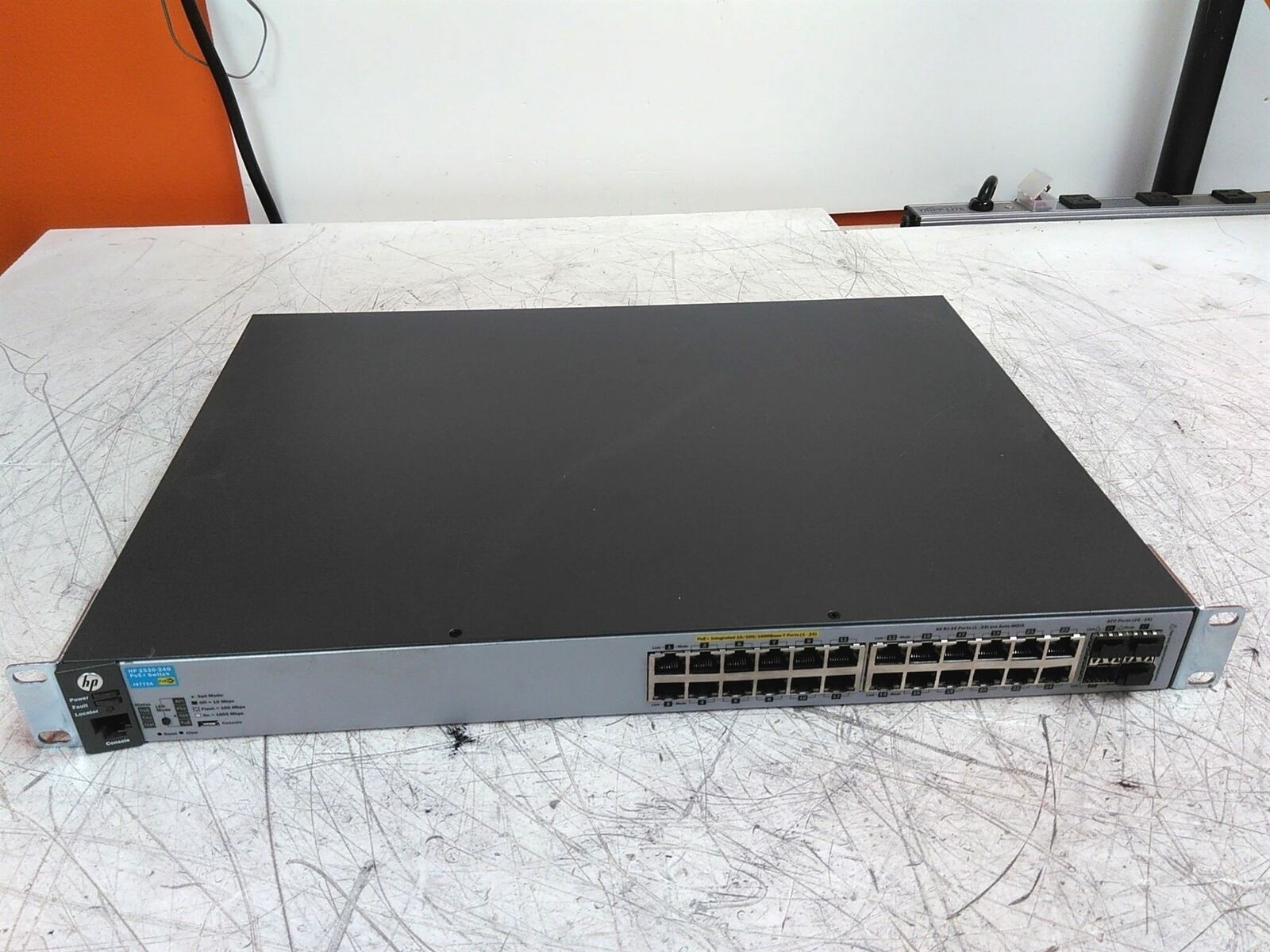 HPE 2530-24G J9773A 24 Port PoE+ Gigabit Network Switch