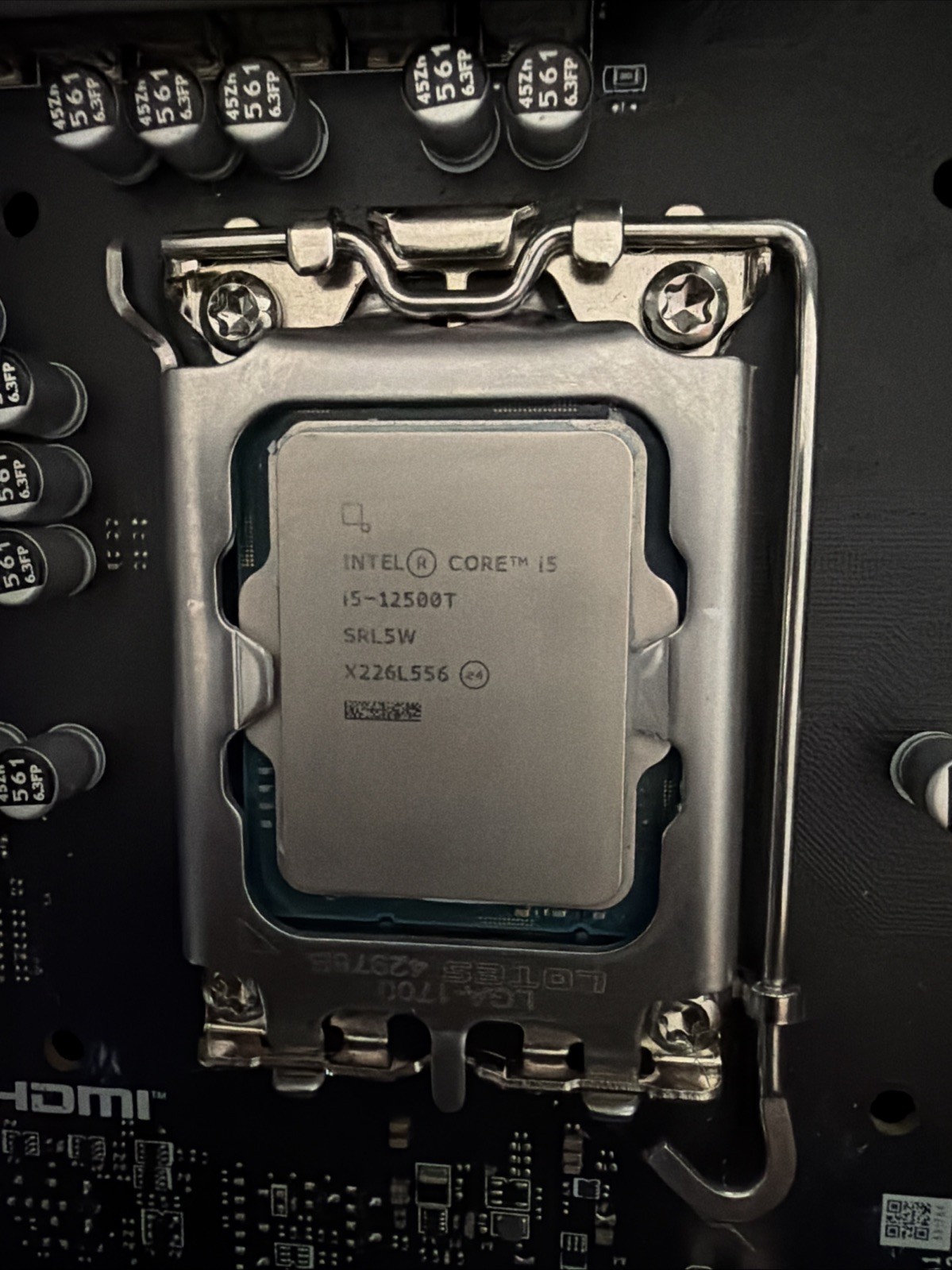 12th Generation Intel Core i5-12500T 2GHz 6-Core Desktop CPU LGA1700 