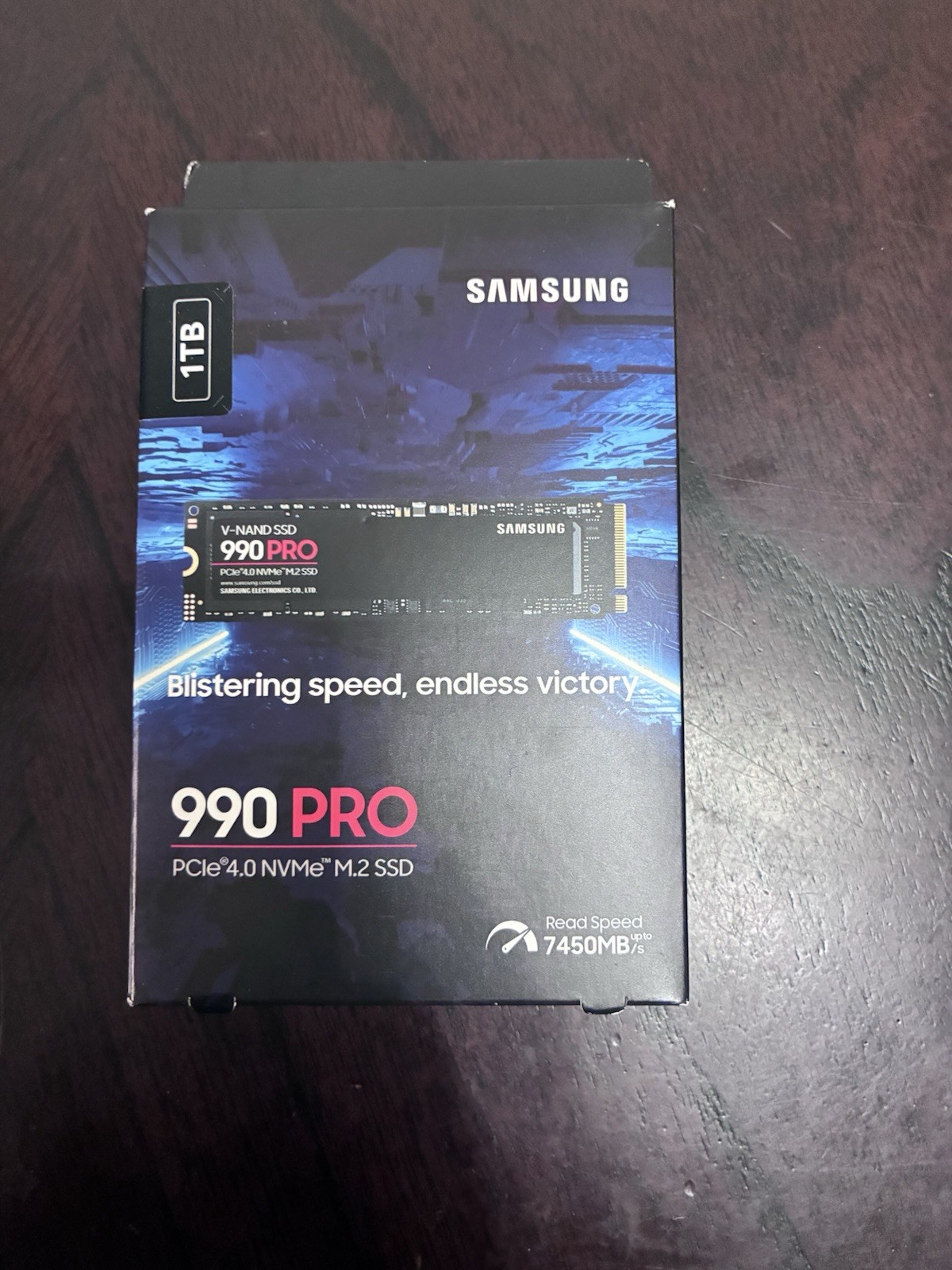 Samsung 990 PRO 1TB M.2 PCIe 4.0 NVMe Internal SSD Black 7450MB/s sealed