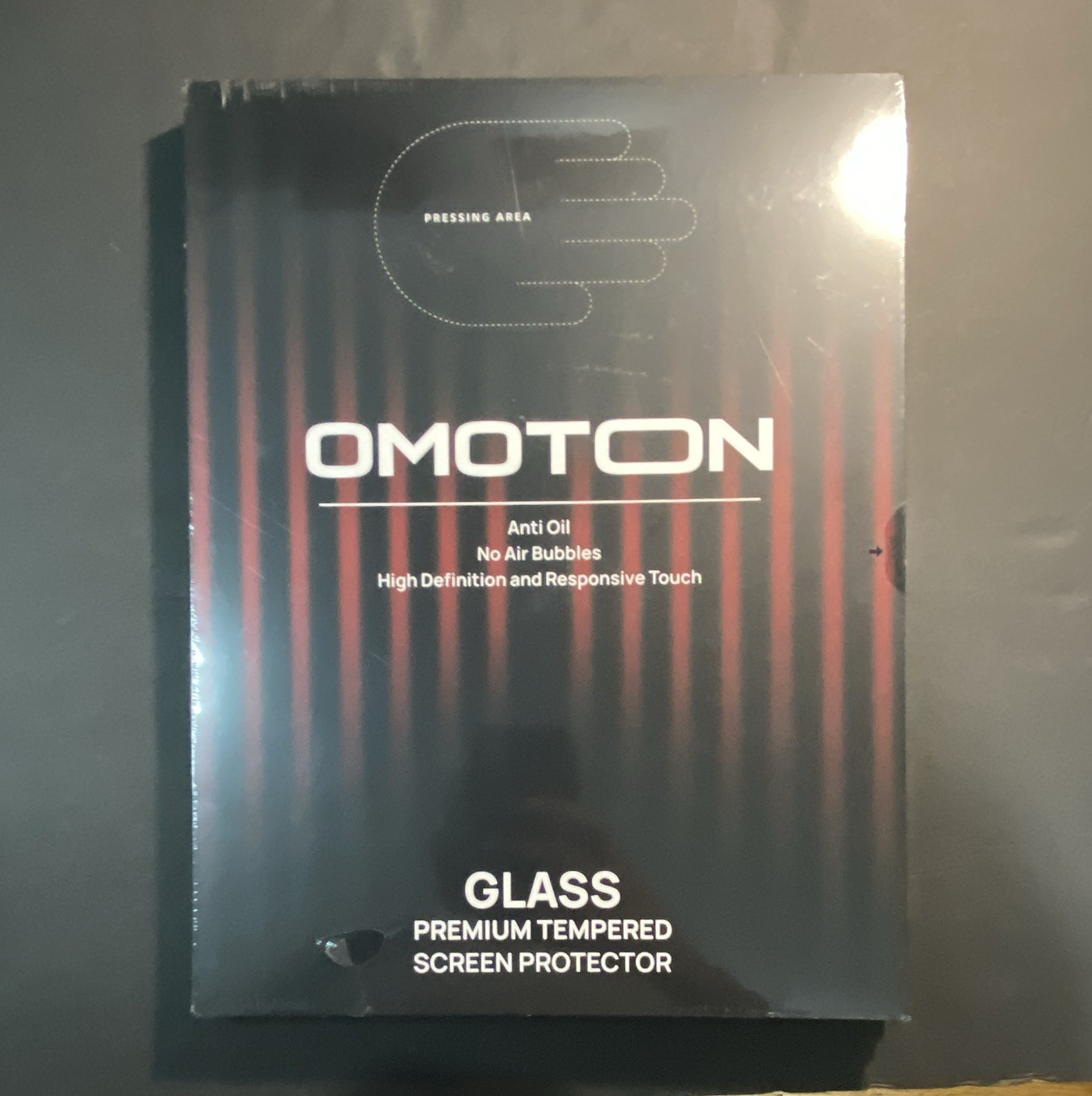 OMOTON Tempered Glass Privacy Screen Protector for Apple iPad X004TI26YN