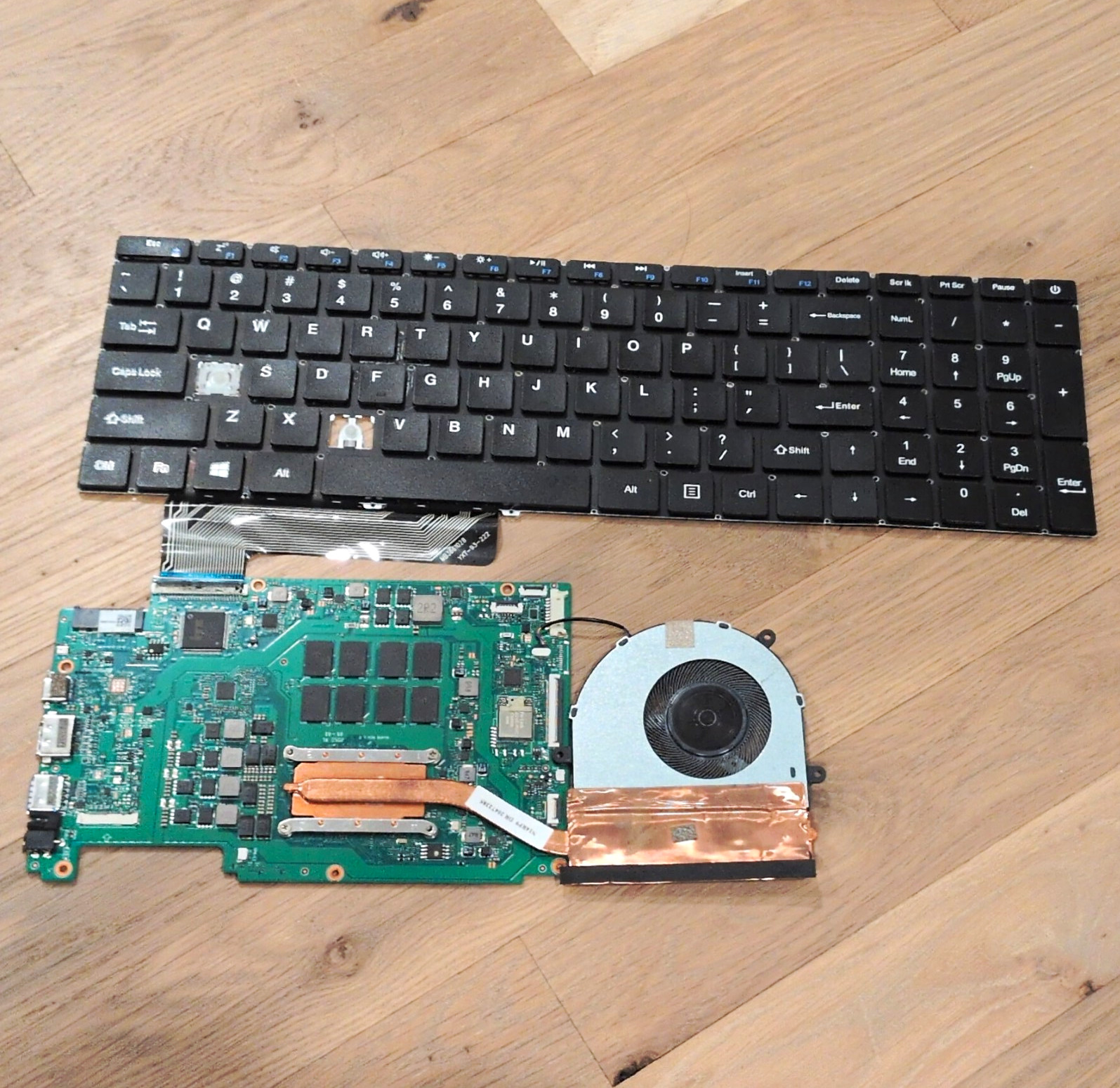 Gateway GWTN156-5BK Motherboard/Mainboard w/ Heatsink Cooling Fan & Keyboard