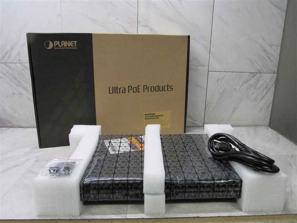 NEW PLANET UPOE-2400G 24-Port Ethernet CAT5 CAT6 PoE++ Injector Hub 
