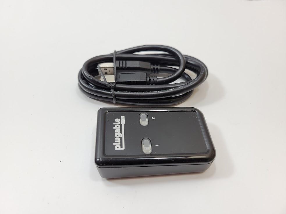 Plugable USB 3.0 Sharing Switch Model USB3-SWITCH2 With USB Cable