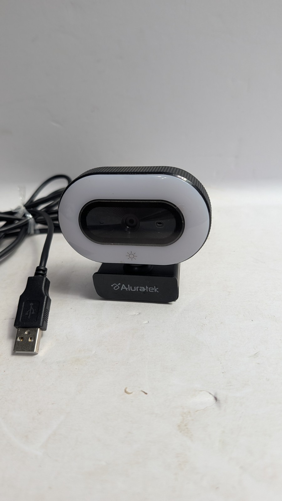 Aluratek LIVE 1080p HD Webcam with Ring Light & Autofocus - Model AWCL05F