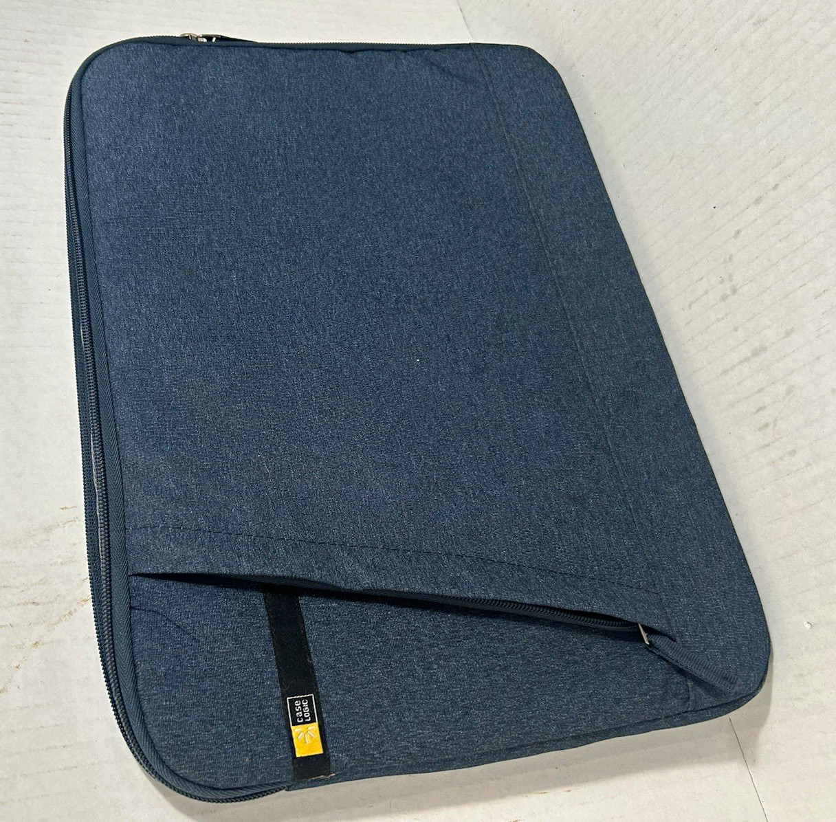 Case Logic 13in Laptop Sleeve Case Blue Padded Polyester Zipper Closure