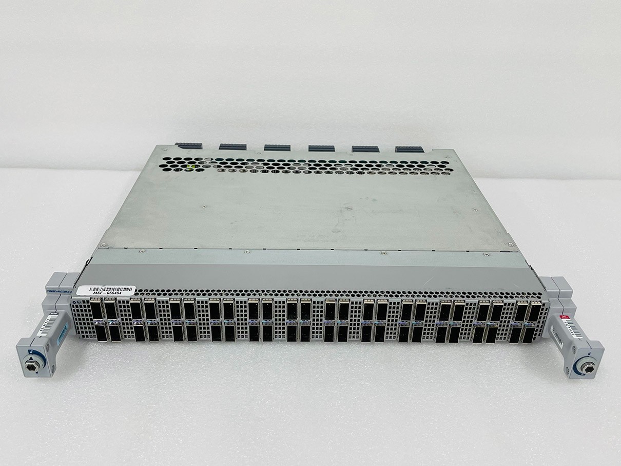 Arista DCS-7800R3-48CQM2-LC 48-Port 100G QSFP Line Card With Enh MACsec & CPU