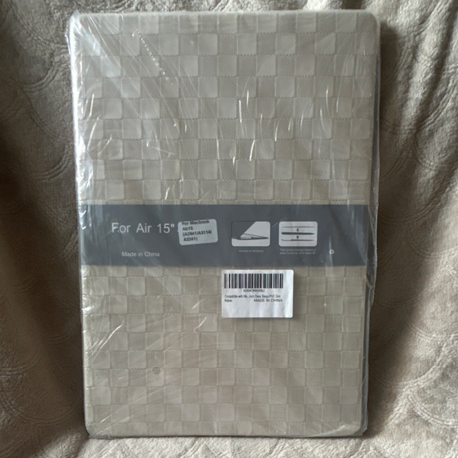 Beige Checkered Rigid Plastic Shell Case for MacBook Air 15" Access to Ports