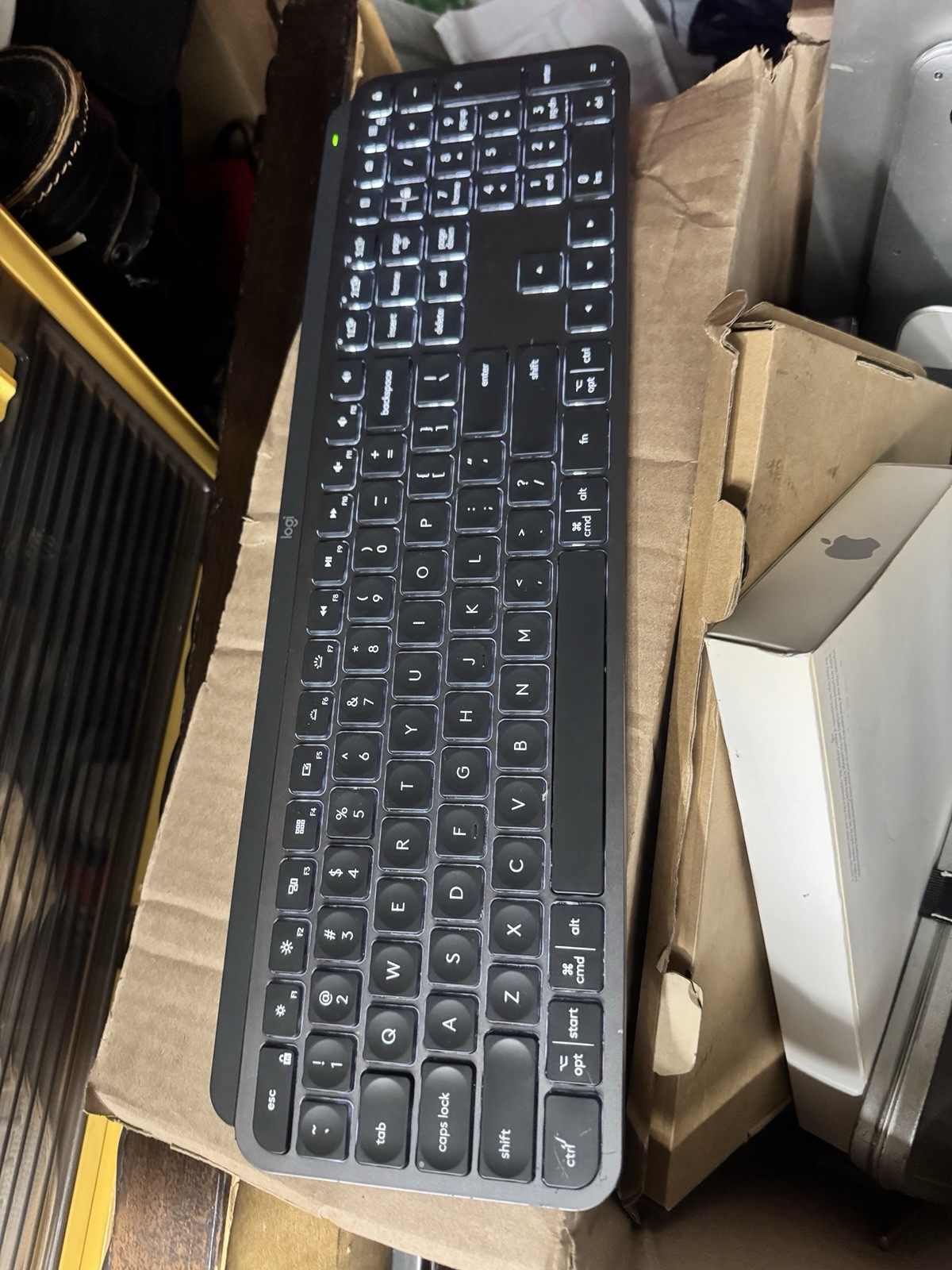 Logitech MX Keys wireless illuminated keyboard (model number YR0073).