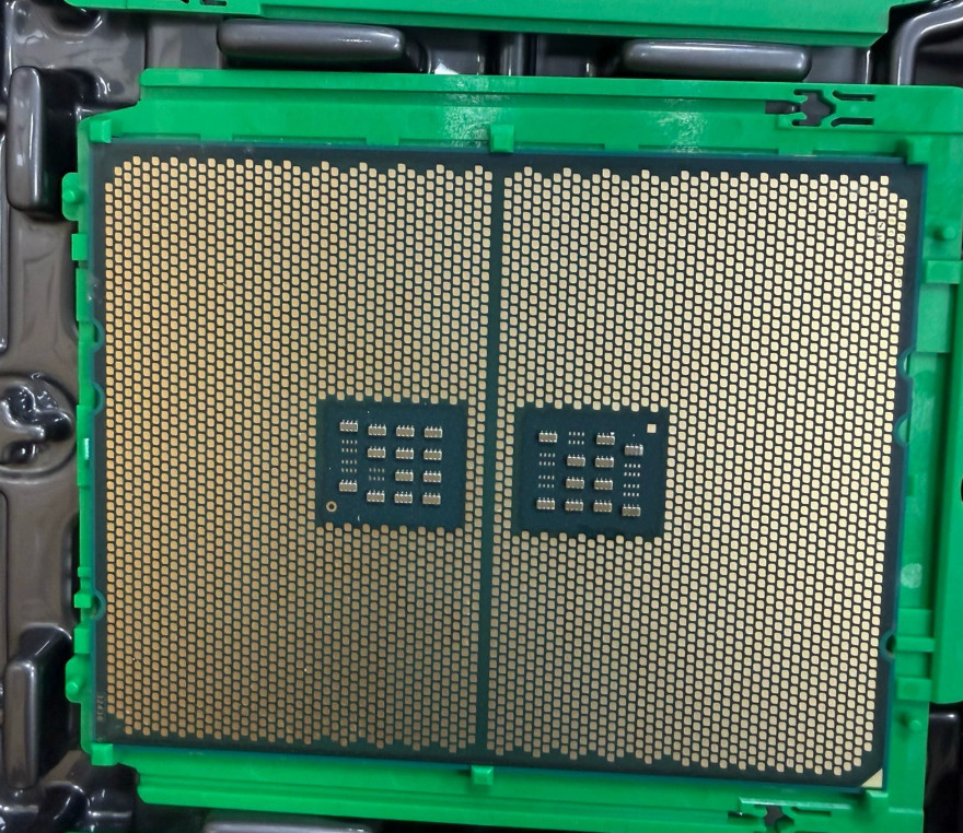 AMD EPYC 7402P CPU (3.35GHz, 24 Core, Socket SP3, Tray) Server - UNLOCKED