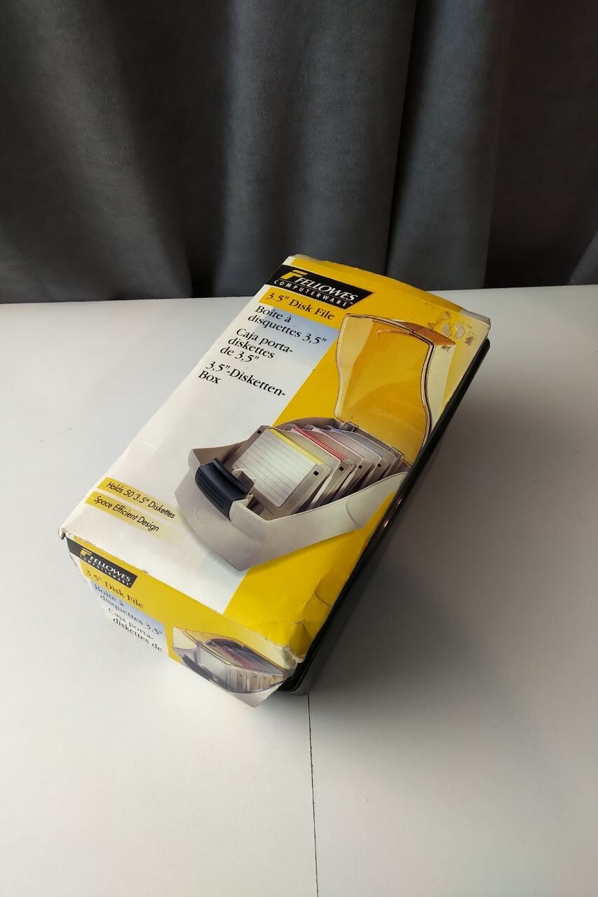 Fellowers Computerware 3.5" Disk File Pristine Condition Open Box