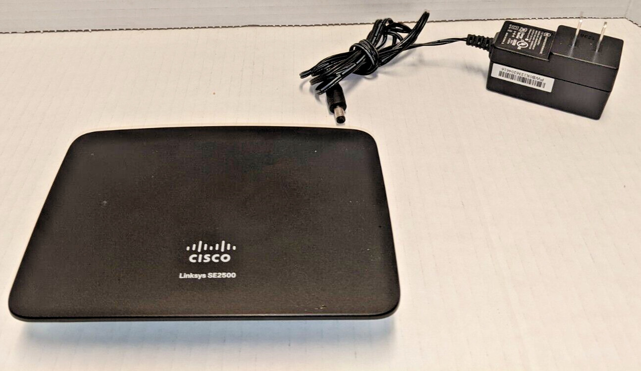 Cisco Linksys SE2500 5 Port Gigabit Ethernet Switch