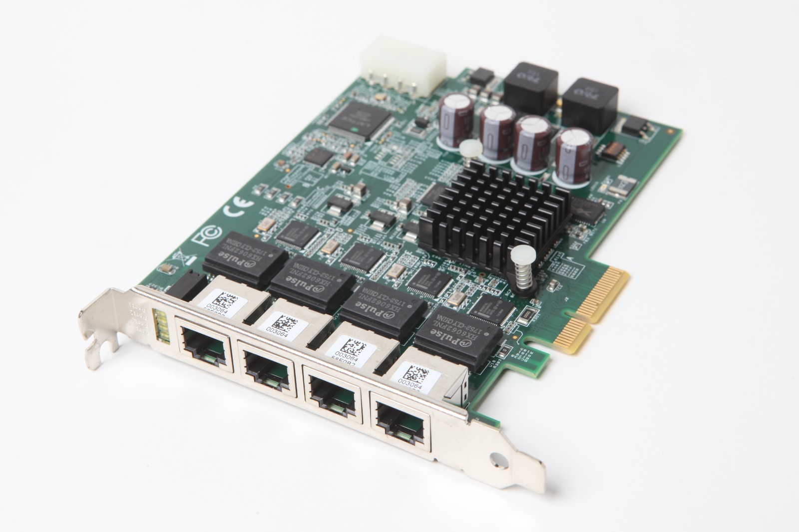ADLINK PCIE-GIE64+ 4-CHANNEL FRAME GRABBER CARD POWER OVER ETHERNET