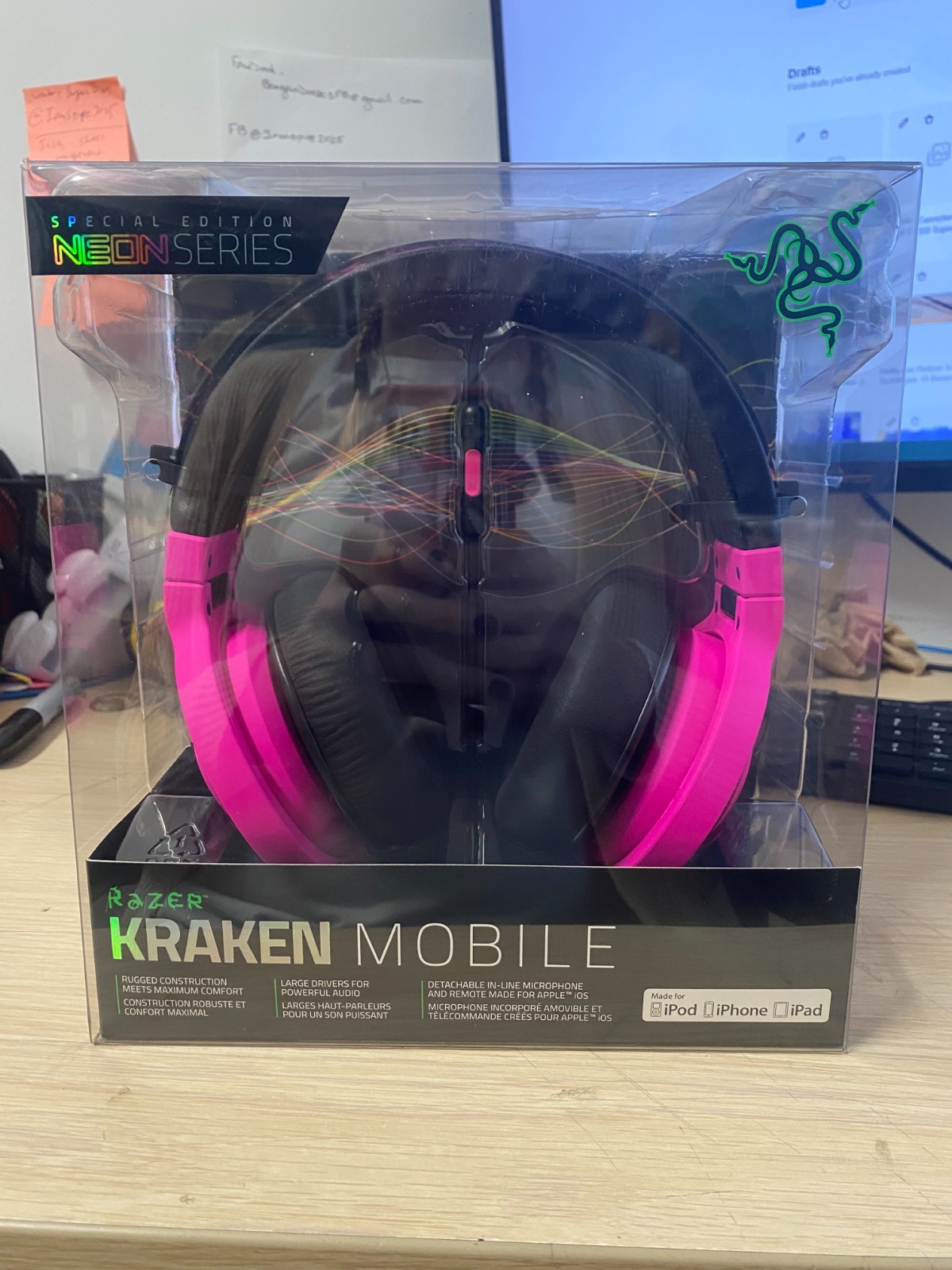 Razer Kraken Mobile Headset- Neon Purple