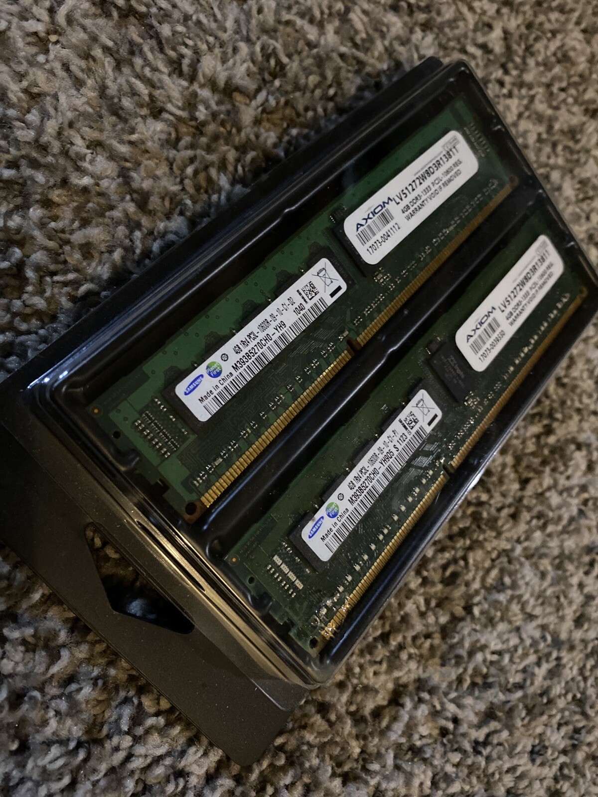 Axiom 51272Y8D3N13811 4GB DDR3 PC3-10600 ECC RAM (4X 4GB = 16 GB)
