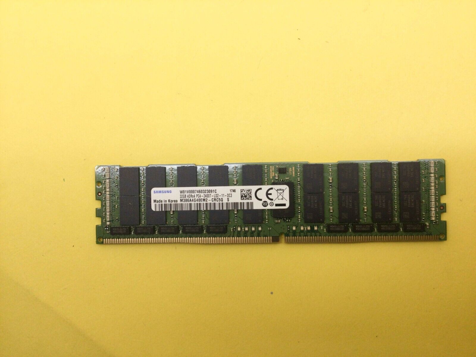 Samsung 32GB 4DRx4 PC4-2400T DDR4 ECC LRDIMM Server Memory M386A4G40EM2-CRC